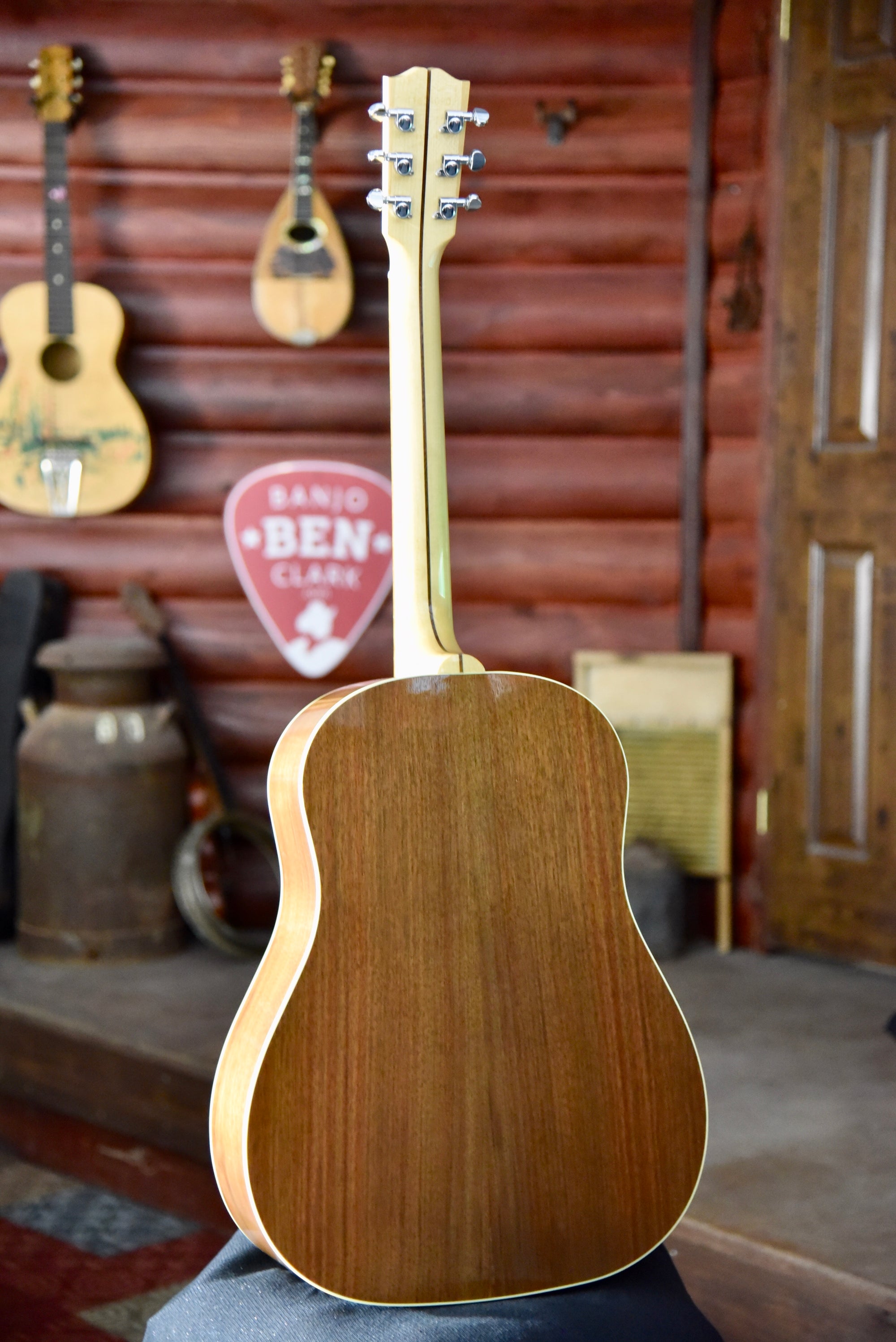 Pre-Owned Gibson J15 Slope Shoulder Walnut/Spruce Guitar With Case