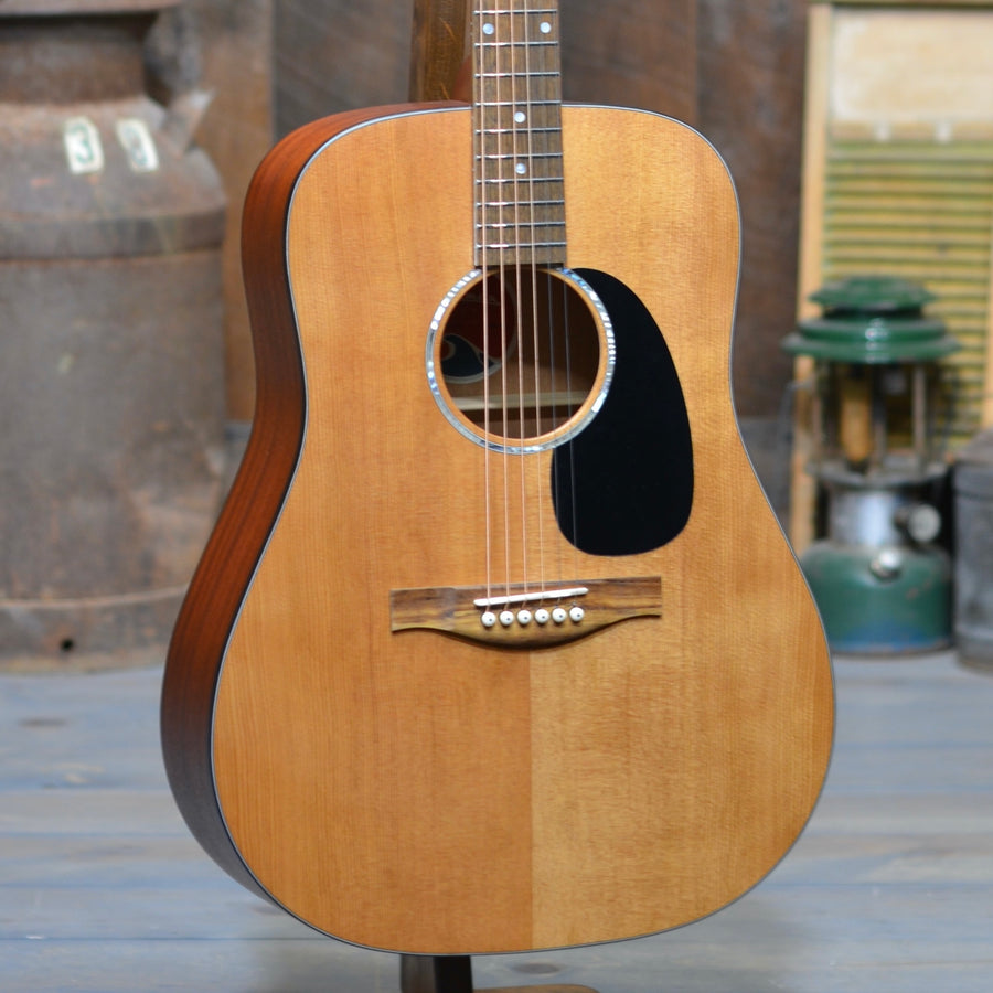 Eastman PCH1-D Sapele Dreadnought Solid Top Acoustic Guitar With Case