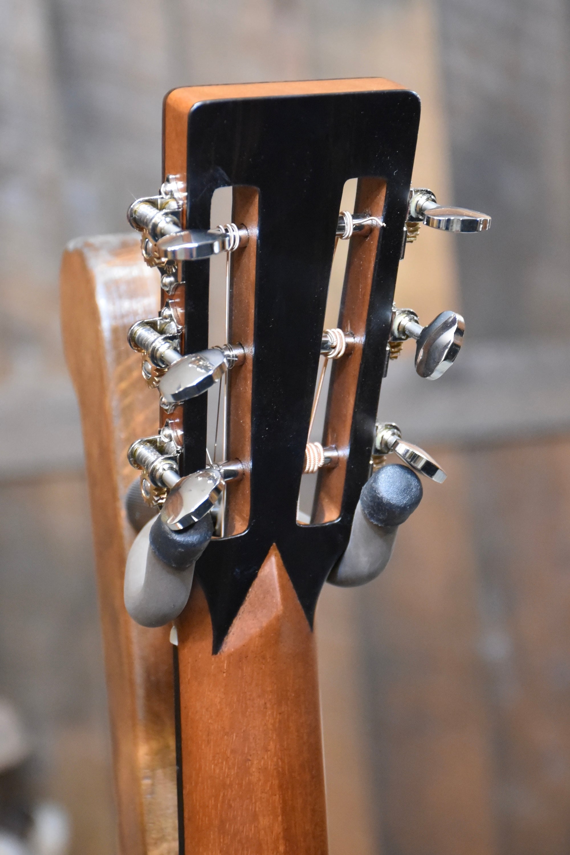 Gallagher Guitar Co. Bluegrass Bell Mahogany Dreadnought Guitar With Case