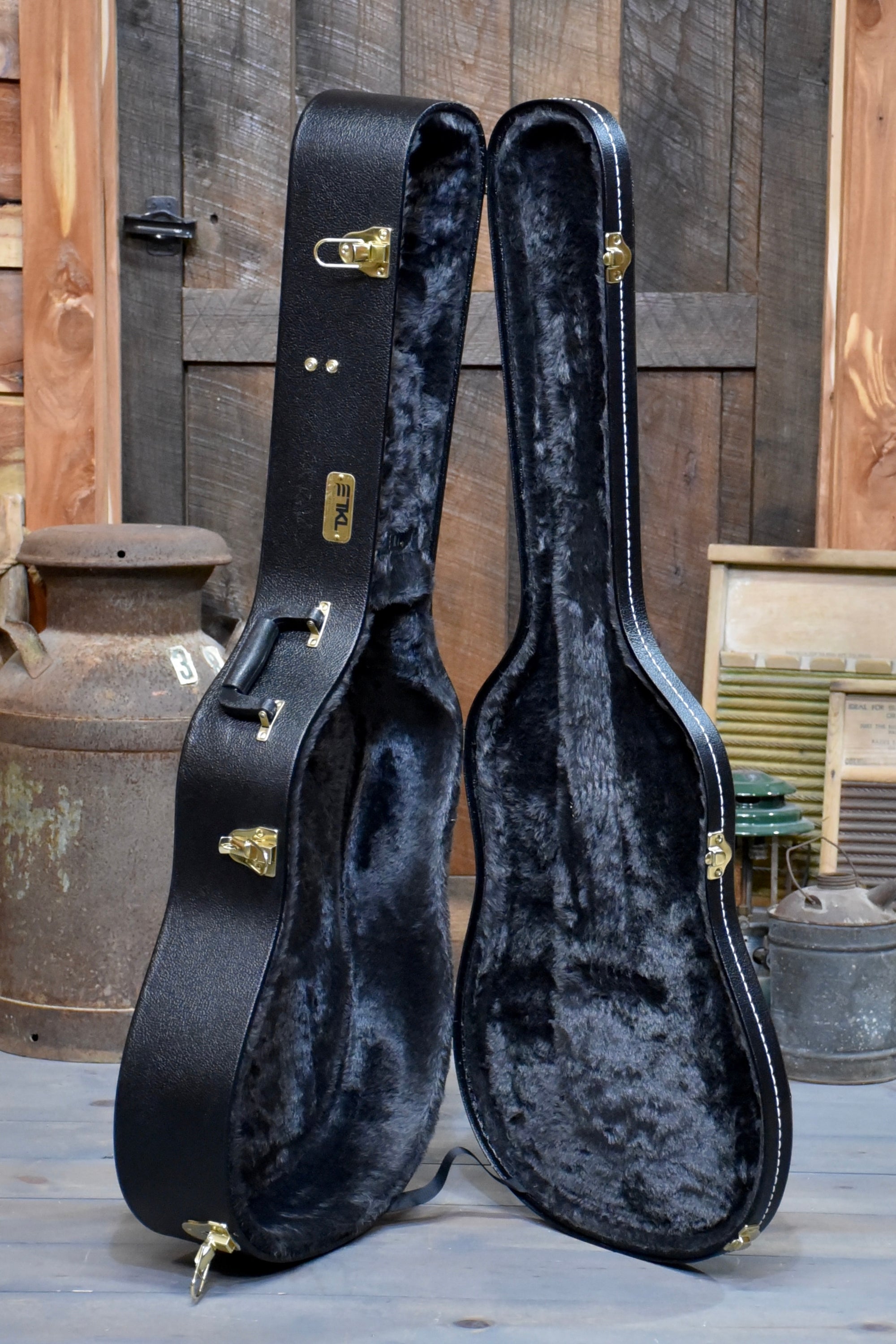 Gallagher Guitar Co. Bluegrass Bell Mahogany Dreadnought Guitar With Case