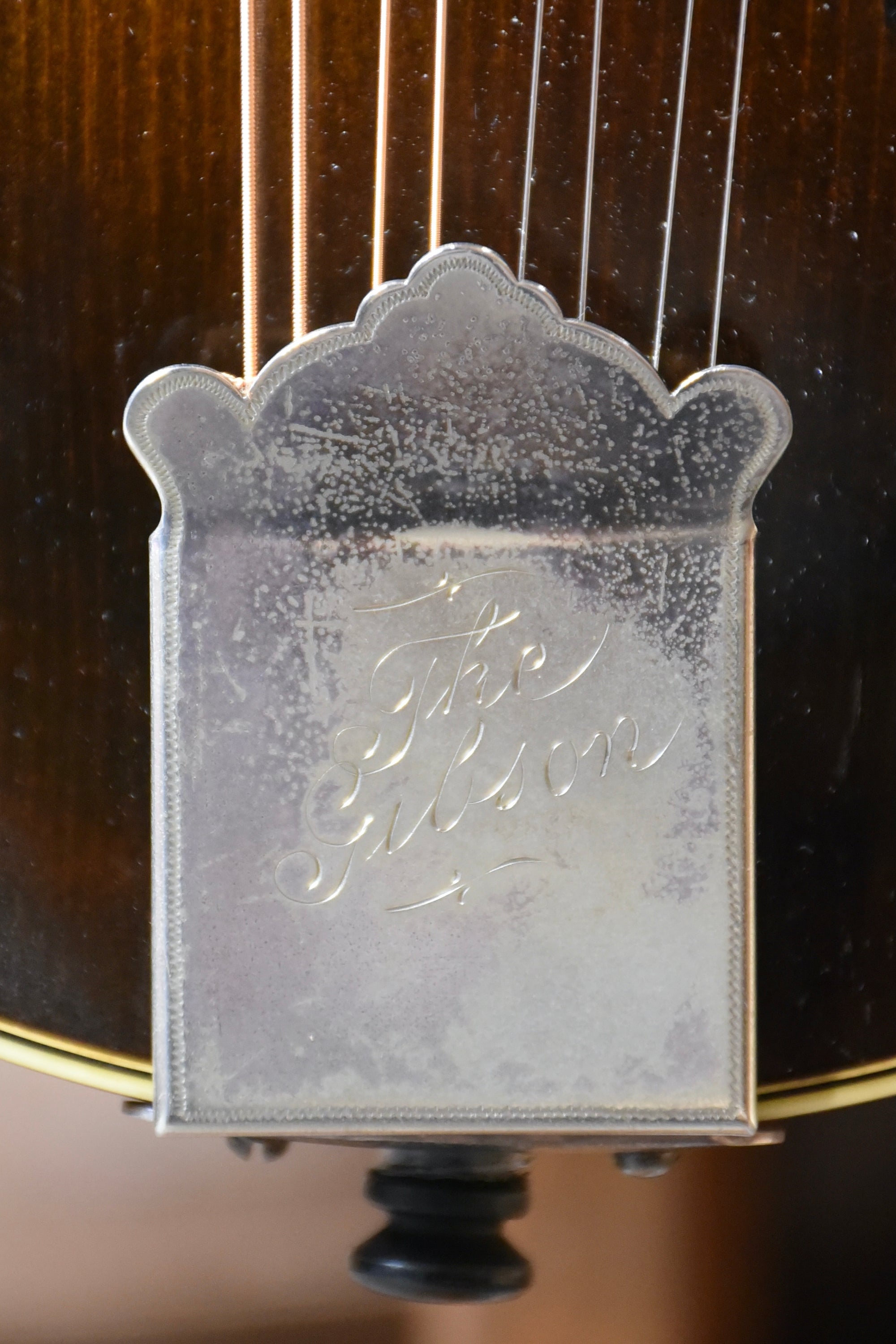 Pre-Owned 1924 Gibson Lloyd Loar Mandolin With Case