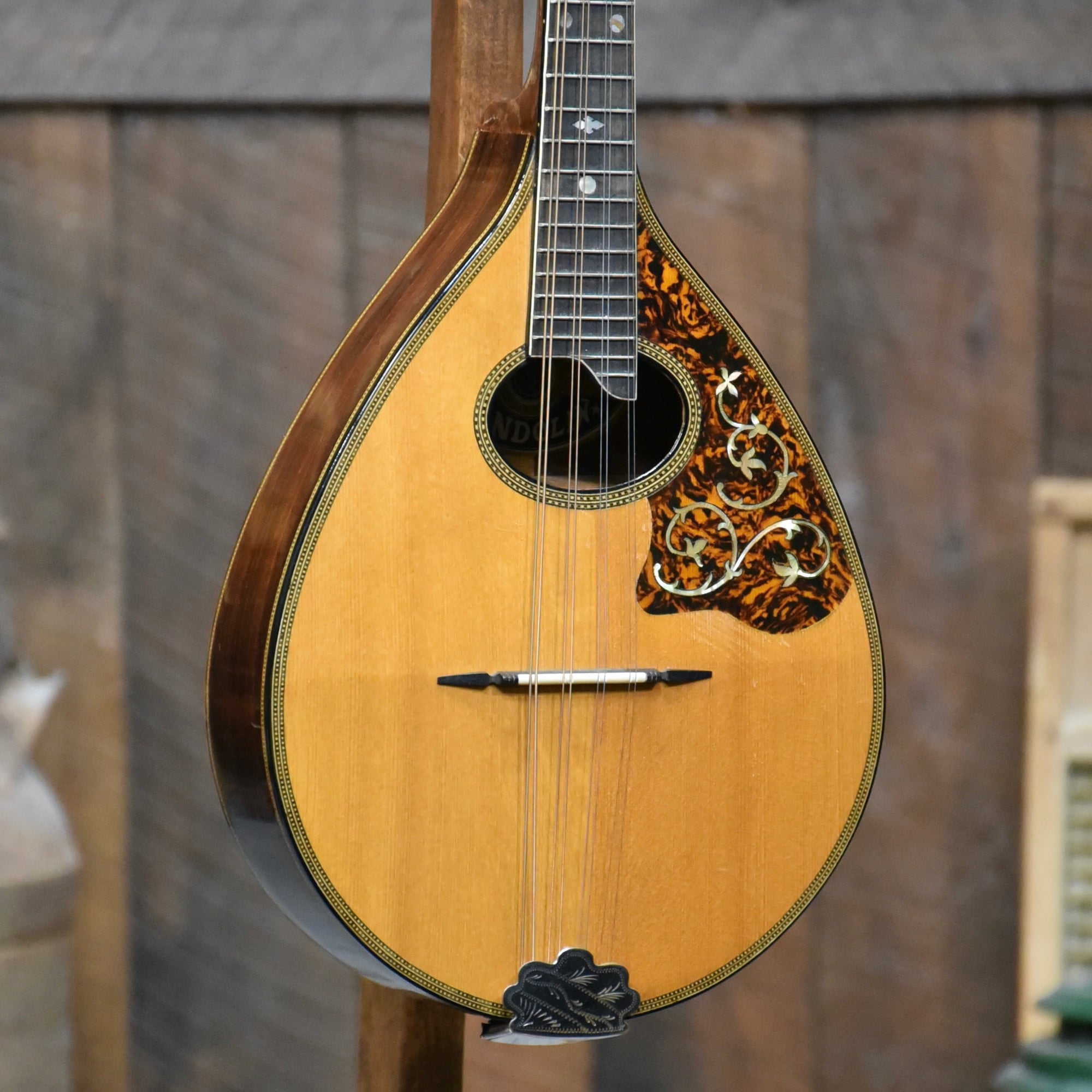 Pre-Owned Bruno Brazilian Mandolin With Case