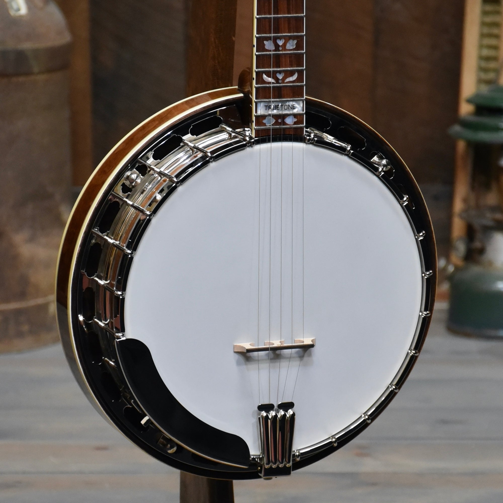 Huber VRB-4 Truetone Bluegrass Banjo With Case