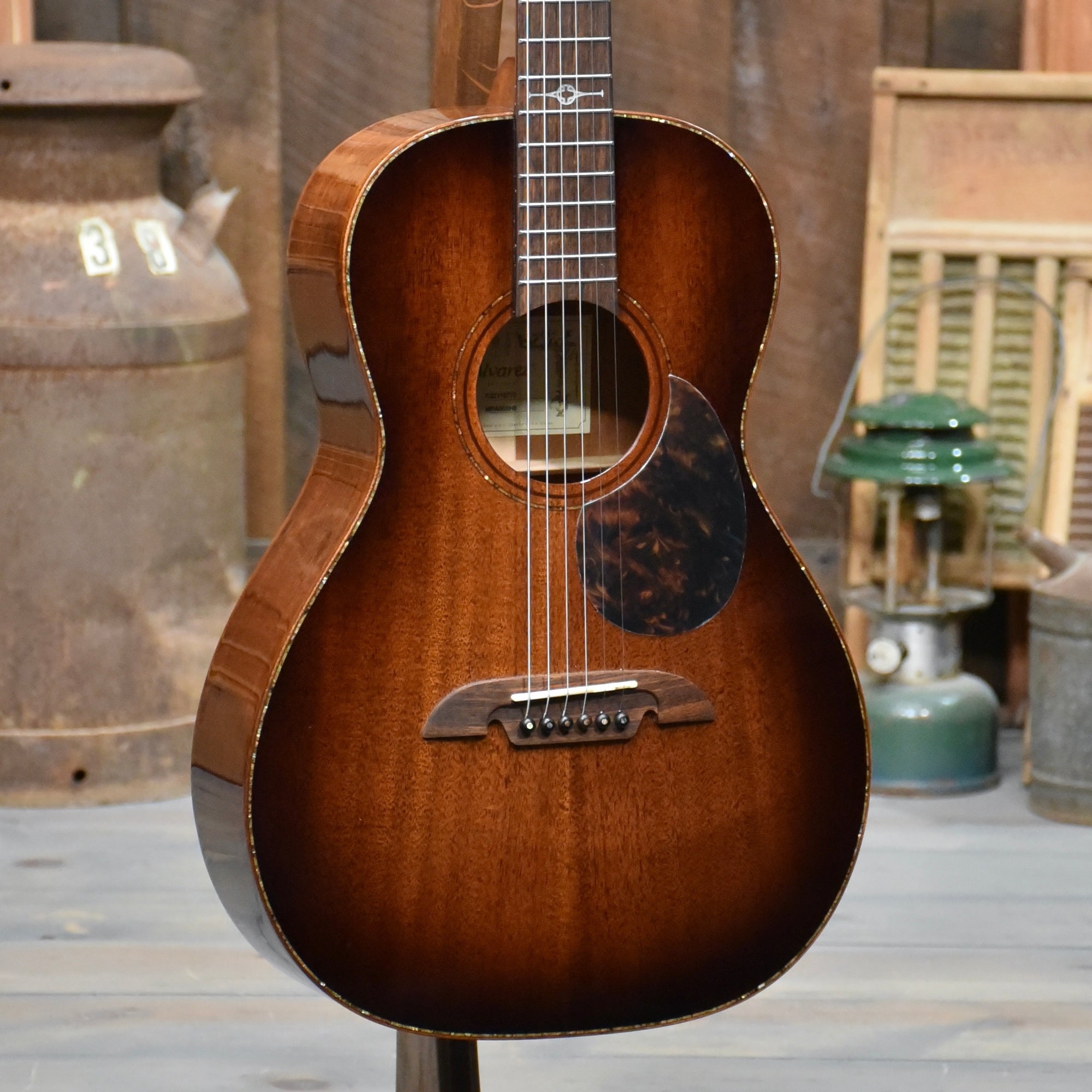 Pre-Owned Alvarez MPA66SHB Guitar With Case