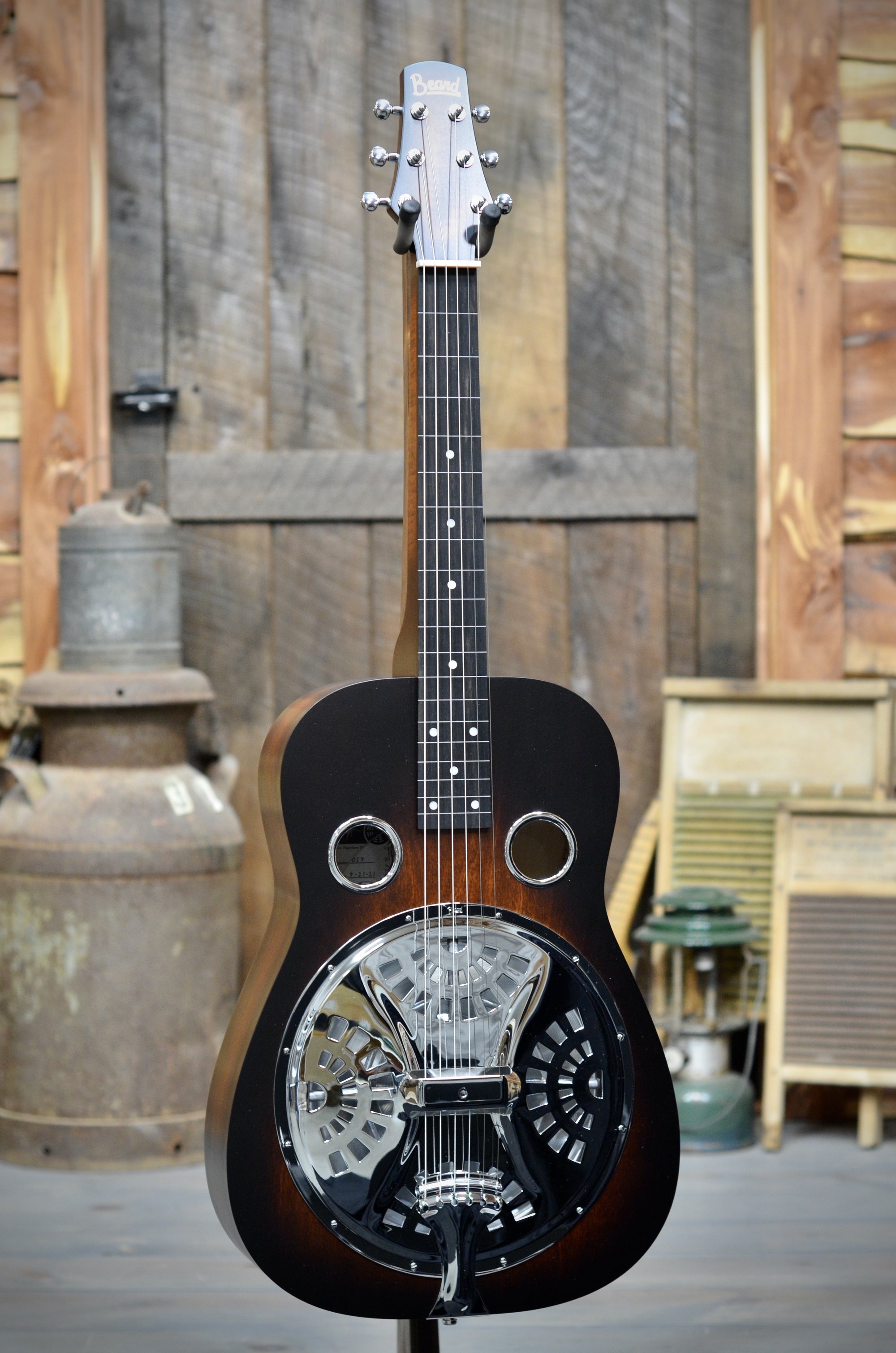 Beard Josh Swift Standard Model Resonator Guitar With Case - Tobacco  Sunburst