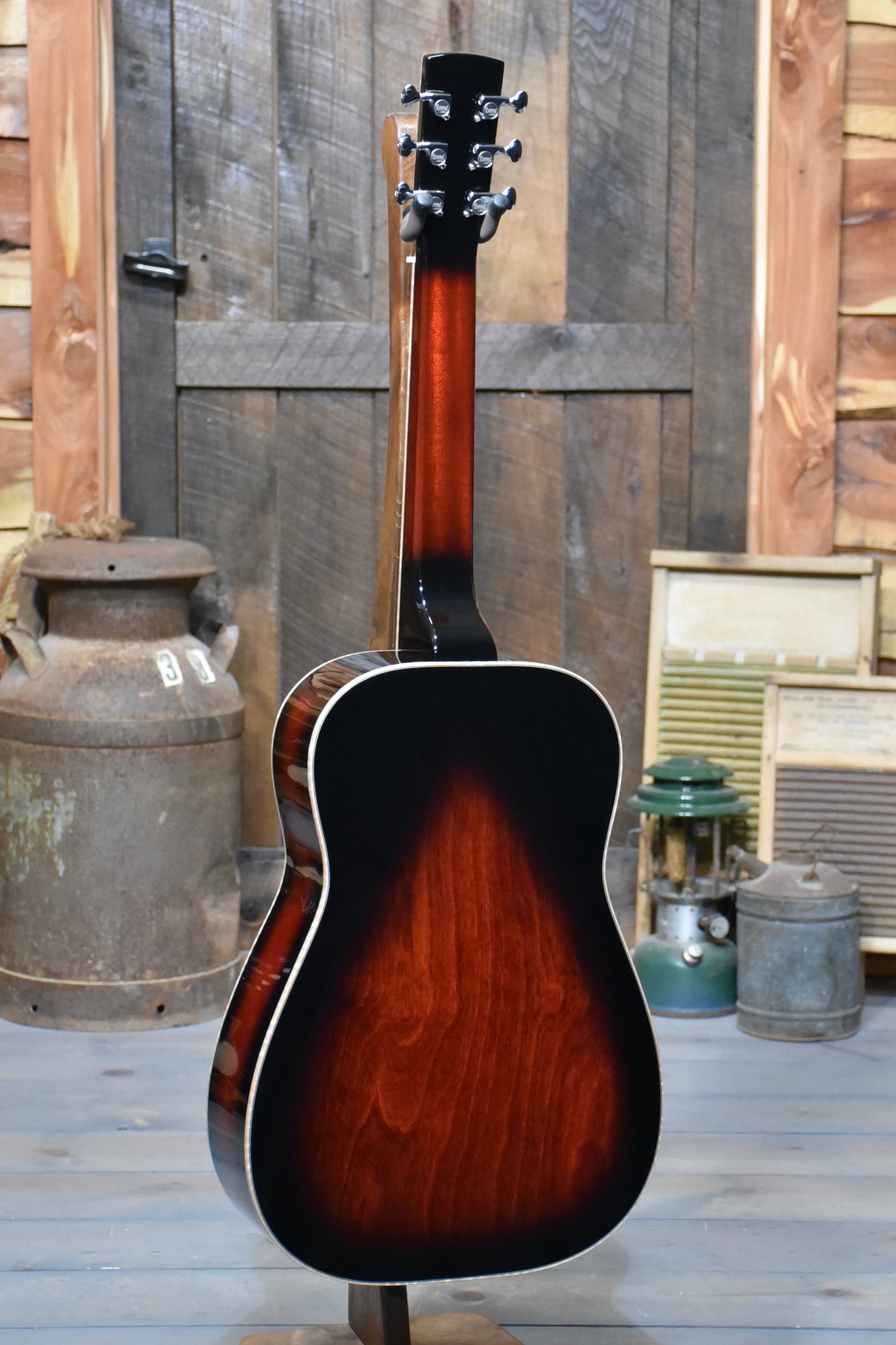 Beard Mike Auldridge Scarlet MA6 Dobro with Case