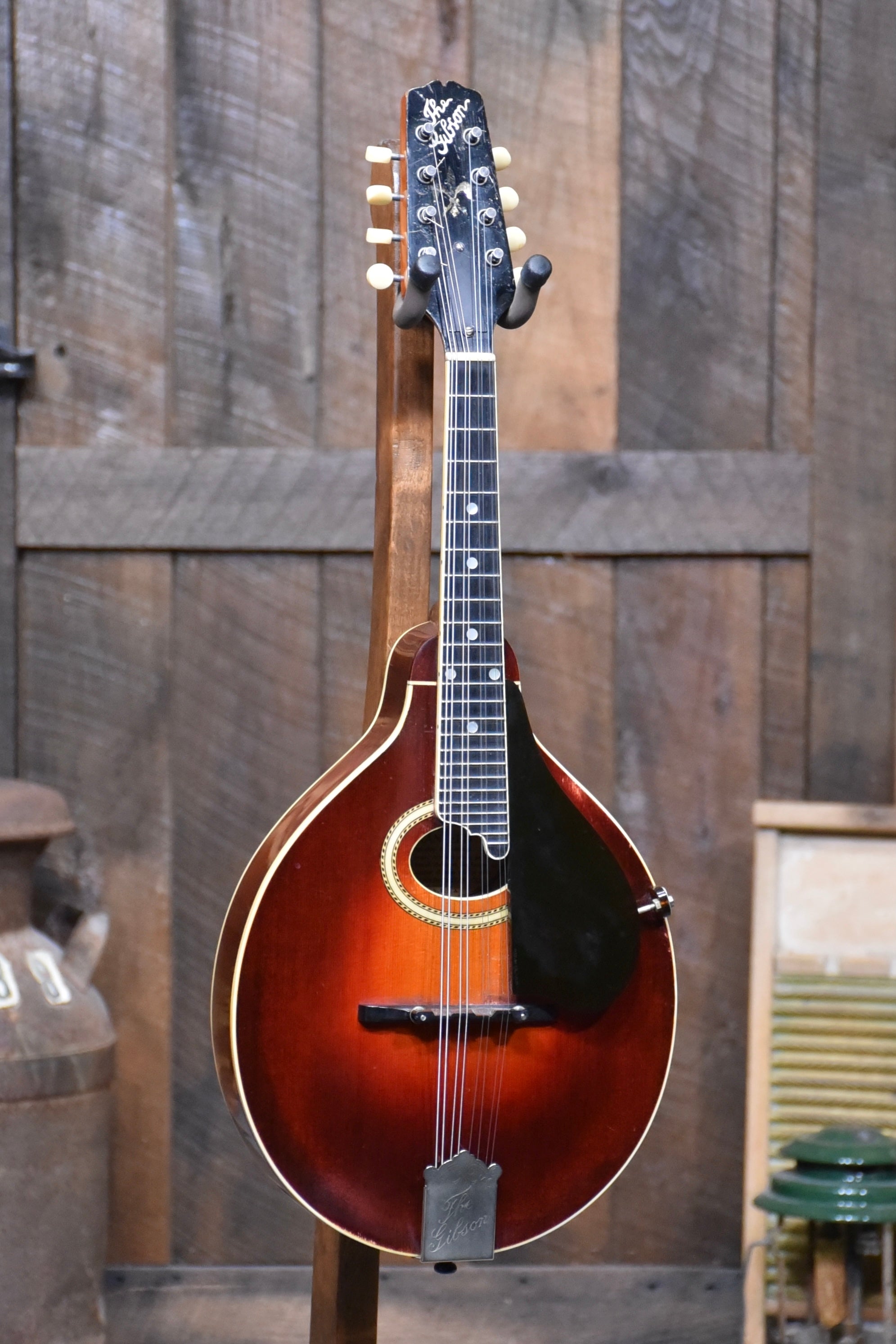 Pre-Owned Gibson 1923 A4 "Snakehead" Mandolin with Hoffee Case