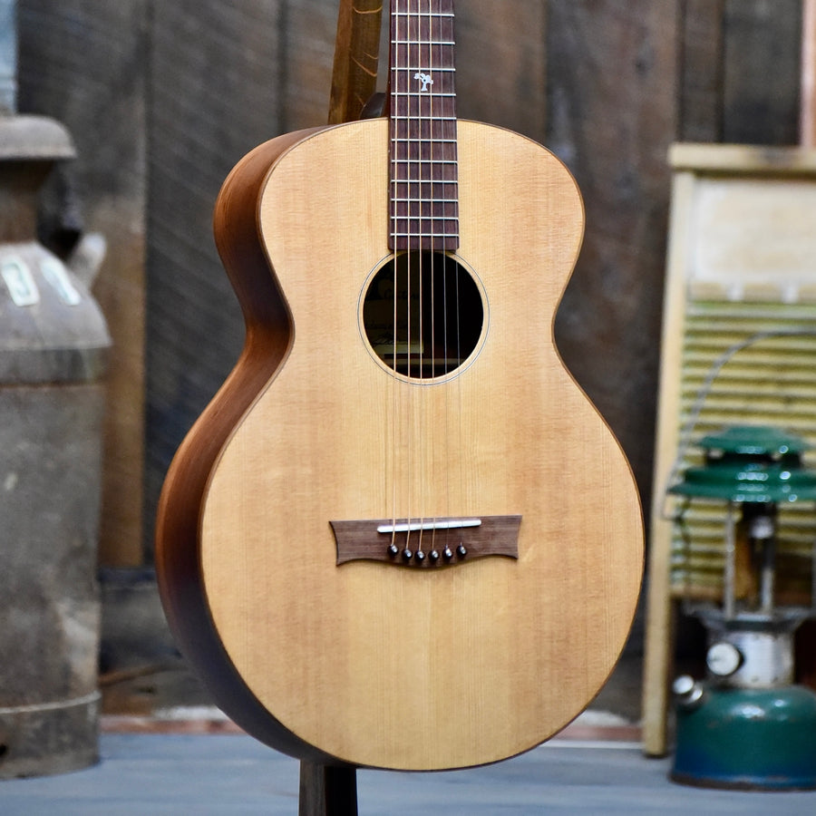 Blades Custom L-0 Deep Body Parlor Guitar With Case