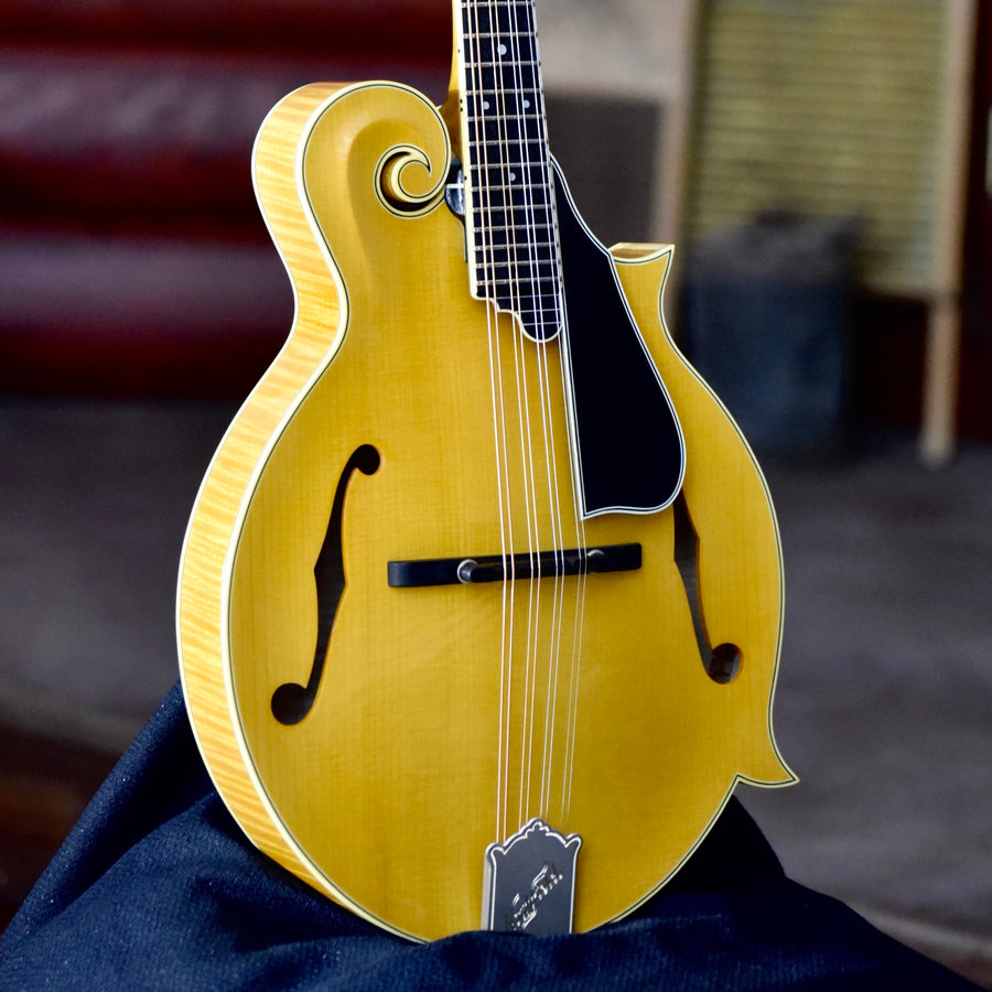 Northfield Big Mon Special Natural Finish F-Style Mandolin With Case