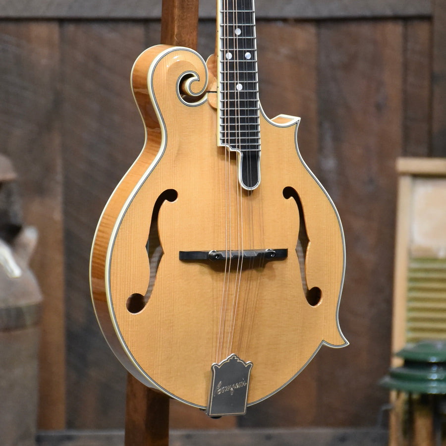 Bourgeois M5F F-Style Mandolin With Case