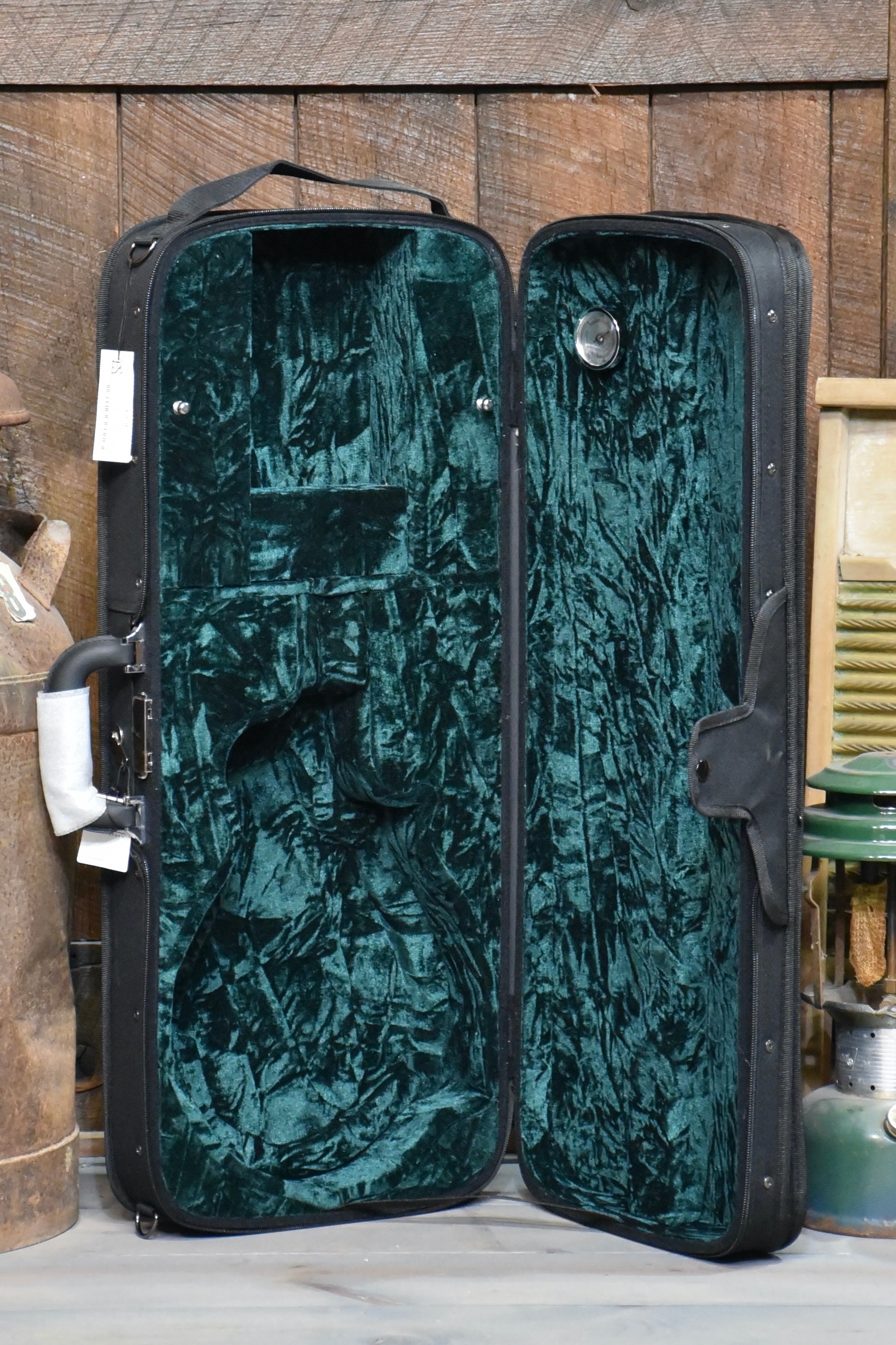 Bourgeois M5F F-Style Mandolin With Case