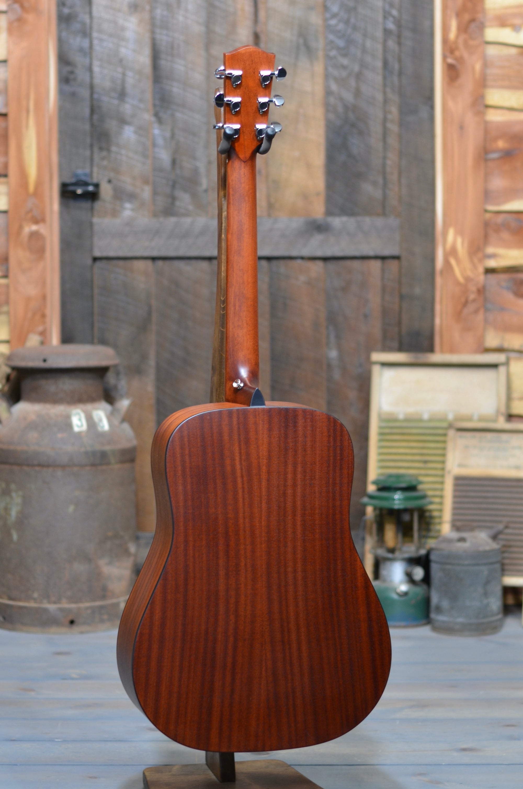 Eastman PCH1-D Sapele Dreadnought Solid Top Acoustic Guitar With Case