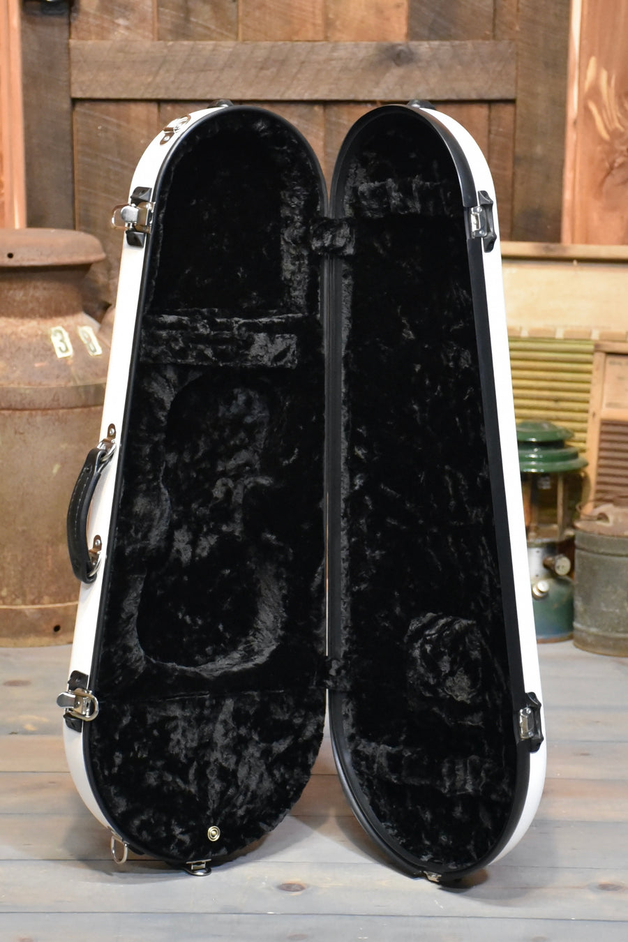 Calton Cases Fiddle Flight Case - White With Black Interior