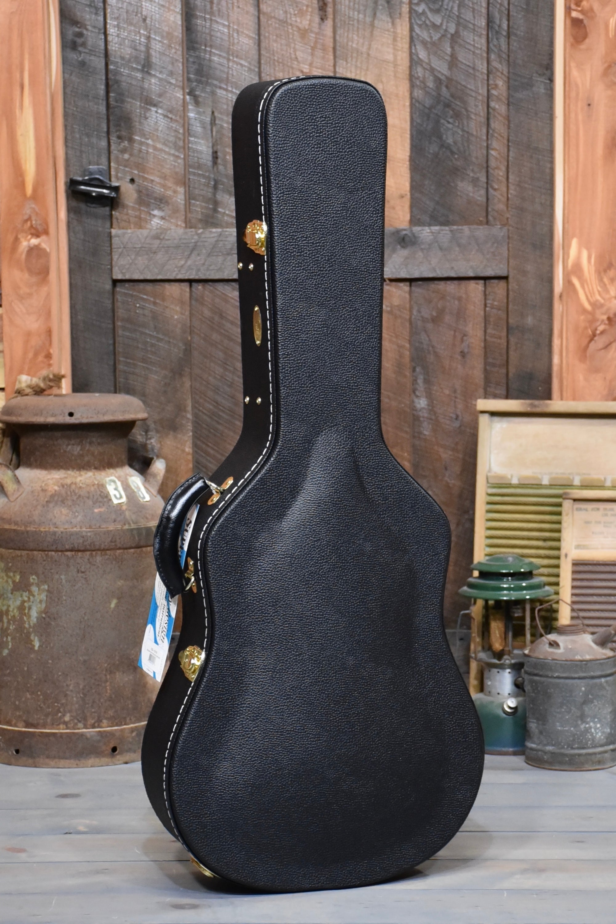 Superior Deluxe CD-1510 Hardshell Case for Dreadnought Guitar