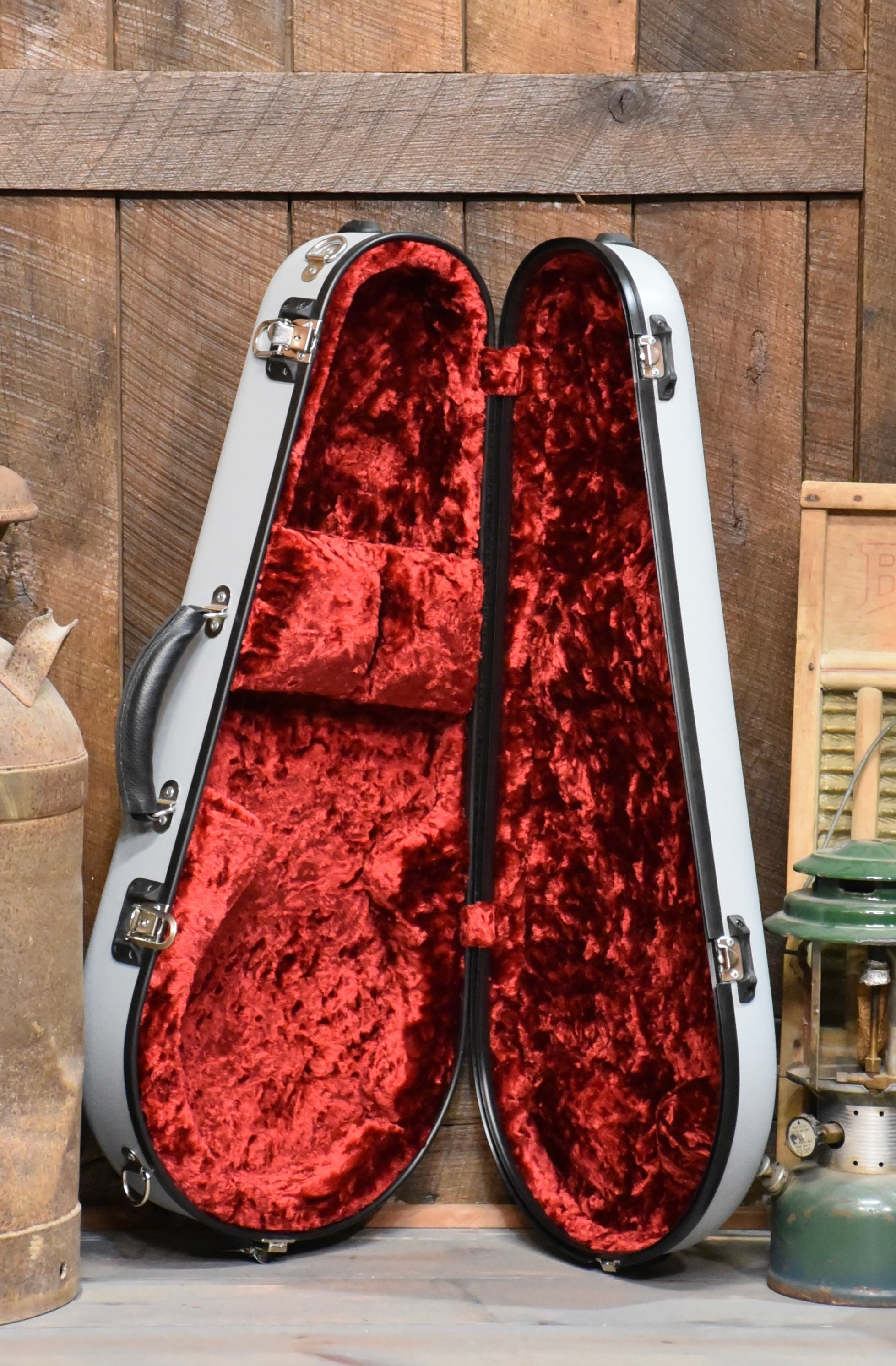 Calton Cases Mandolin Flight Case - Grey With Red Interior