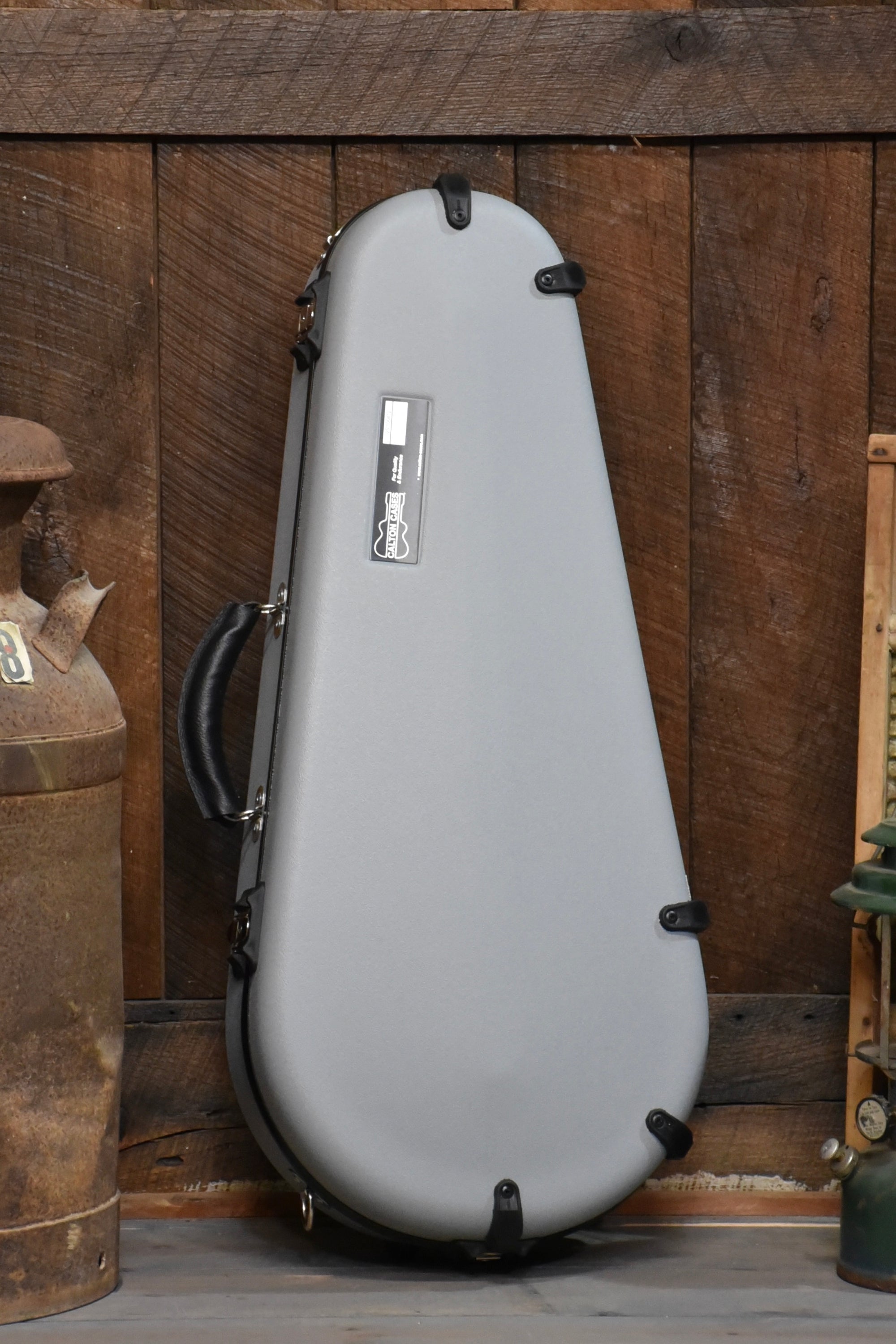 Calton Cases Mandolin Flight Case - Grey With Red Interior