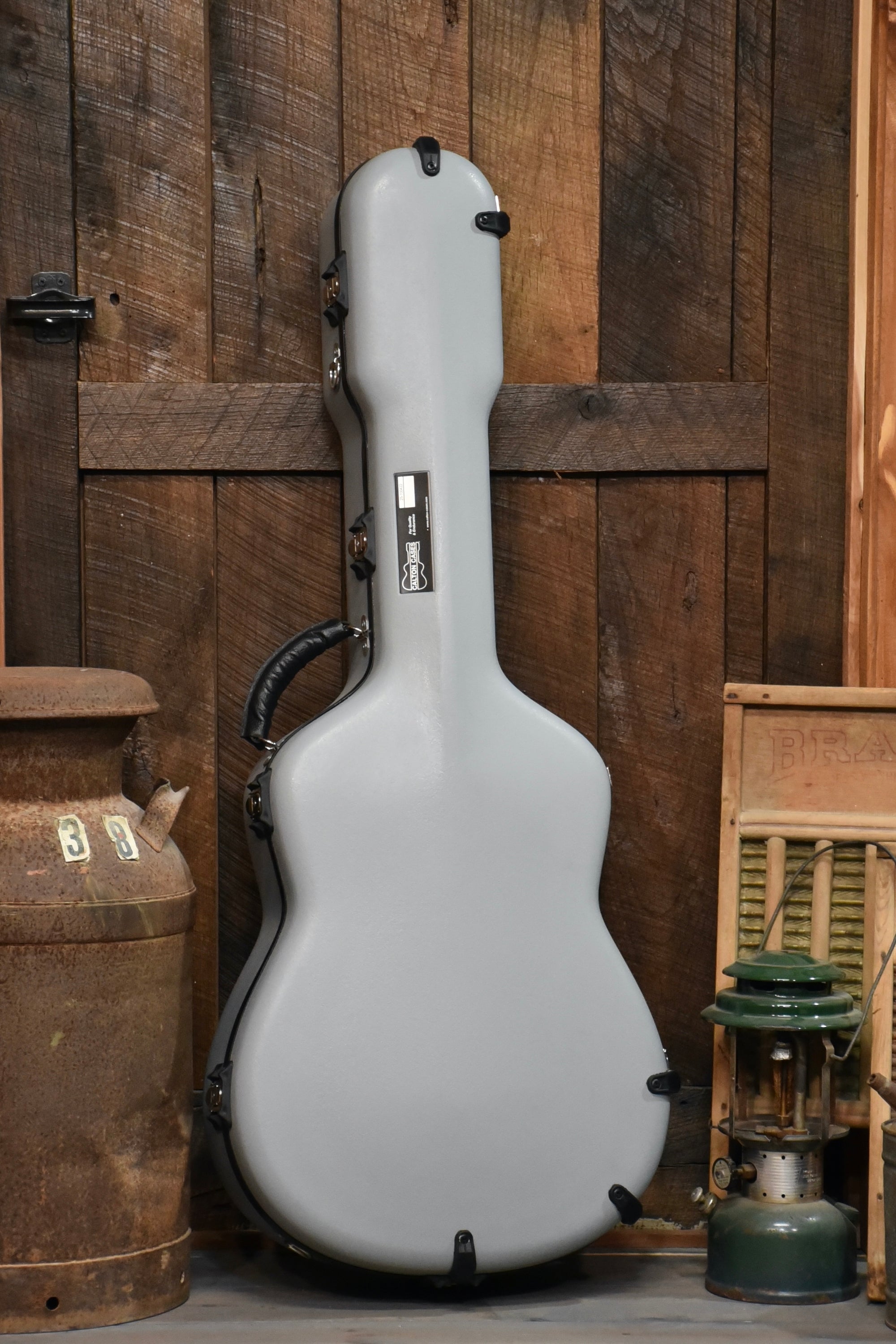 Calton Cases Dreadnought Guitar Flight Case - Grey With Red Interior