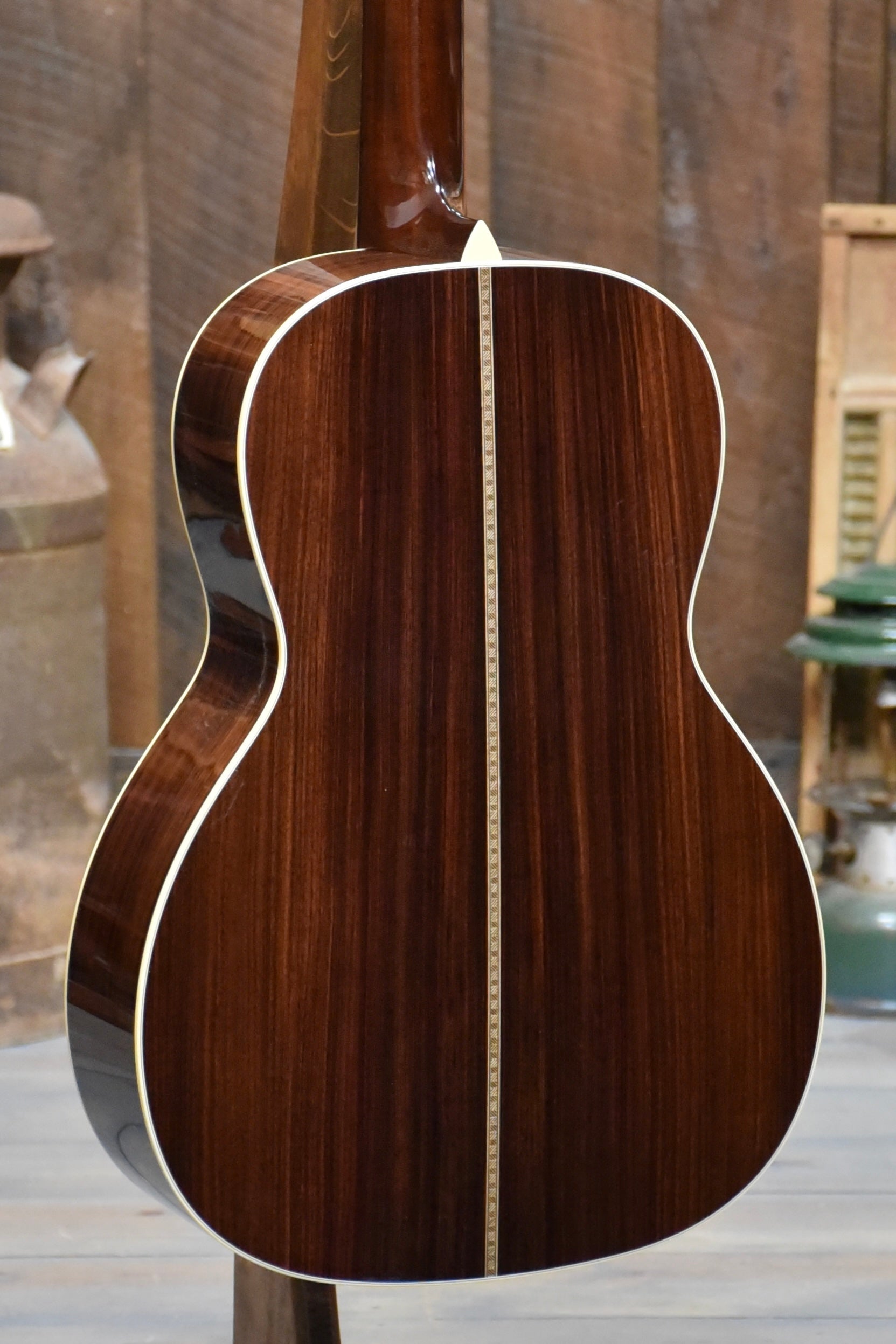 Collings 002H-T Traditional Package 12-Fret Acoustic Guitar With Case