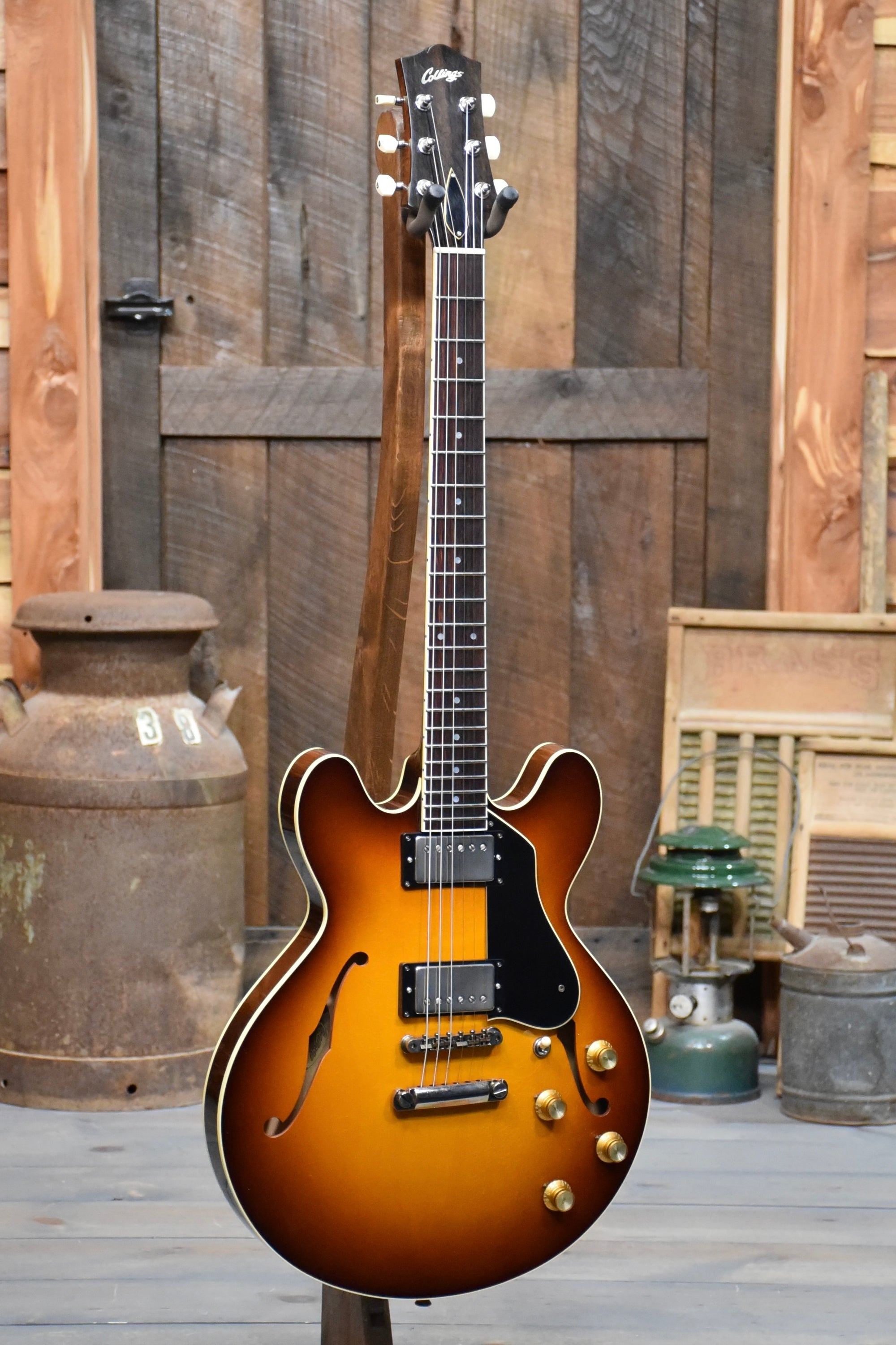 Collings I35 LC Vintage Tobacco Sunburst Electric Guitar With Case