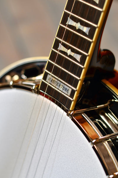 Bundle Deal - Gold Tone Mastertone™ OB-2 Bowtie Banjo with Case