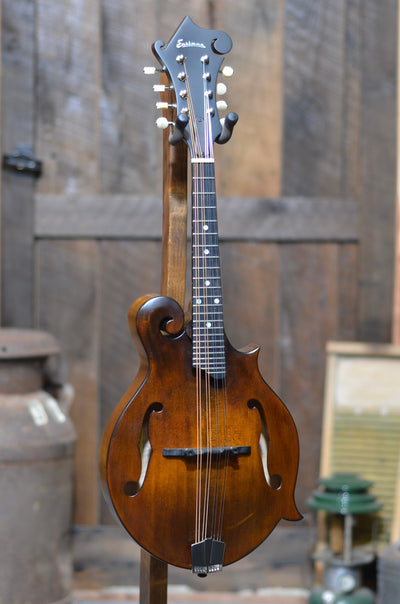 Pre-Owned Eastman MD515 CC/N F-Style Mandolin With Case