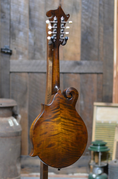 Pre-Owned Eastman MD515 CC/N F-Style Mandolin With Case