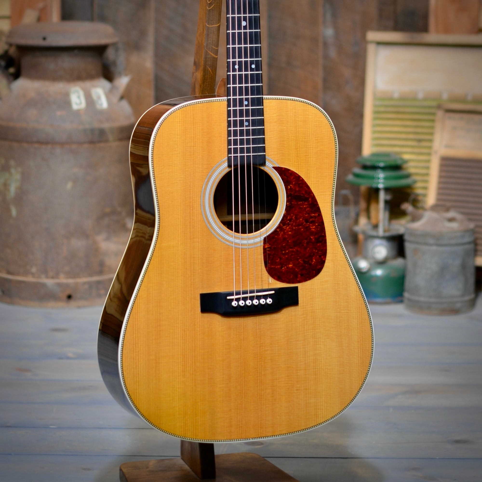 Pre-Owned Martin HD-28 Dreadnought Guitar With Case