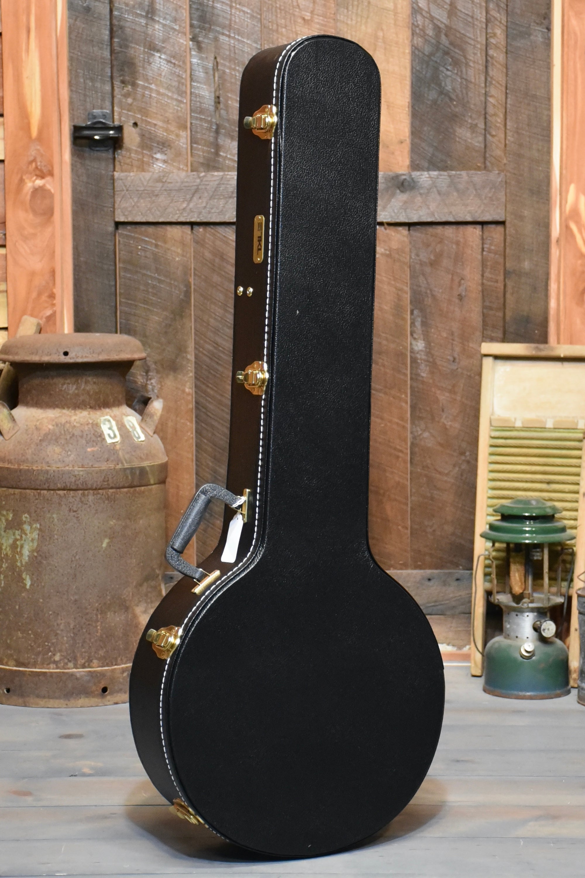 Deering Sierra Maple 5-String Banjo with Case