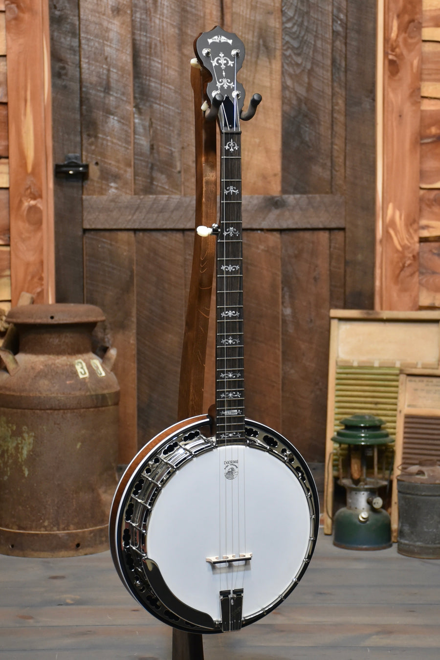 Bundle Deal - Deering Sierra Maple 5-String Banjo with Case