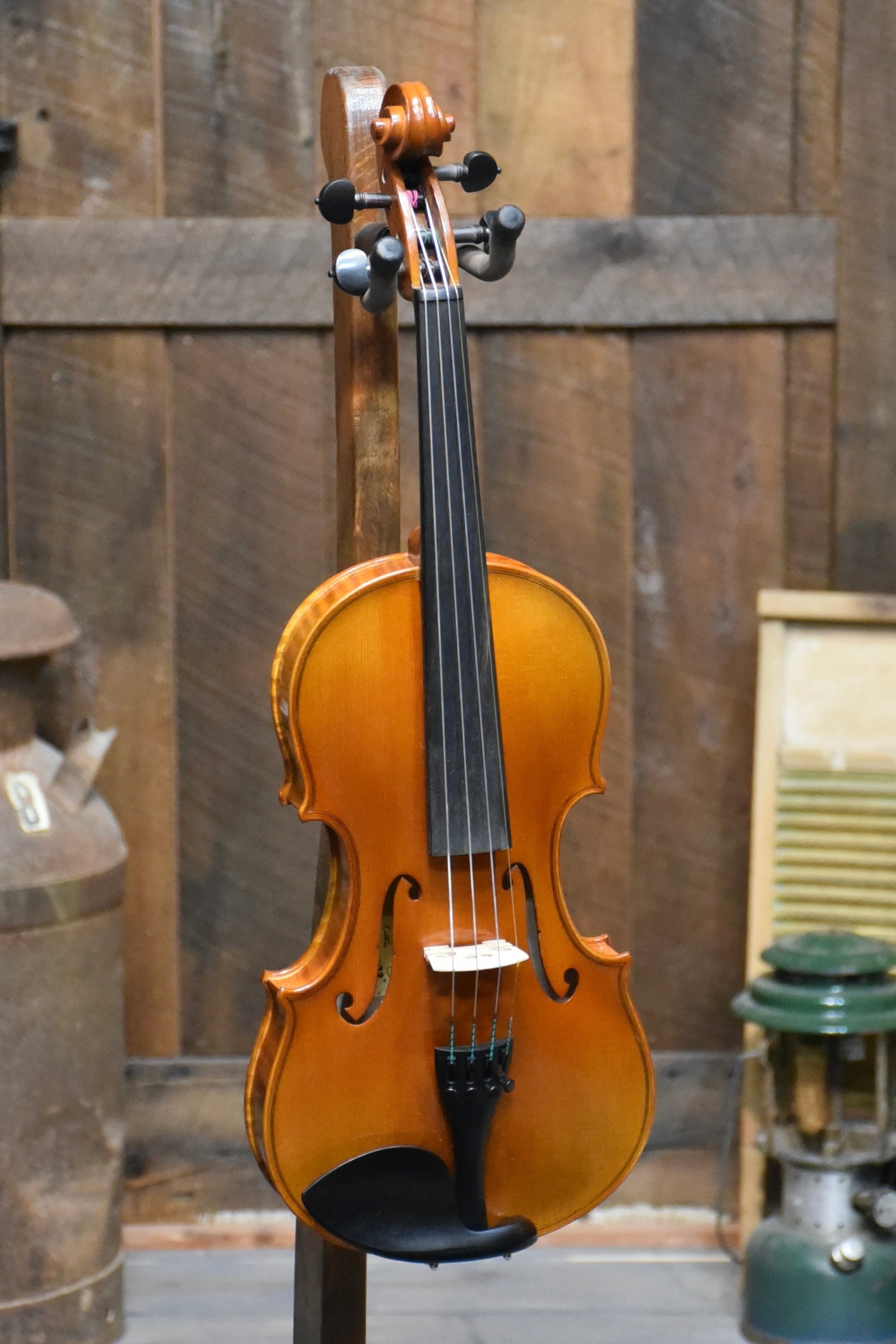 Chien Shang 4/4 Fiddle Includes Fiberglass Bow With Case - Option 2