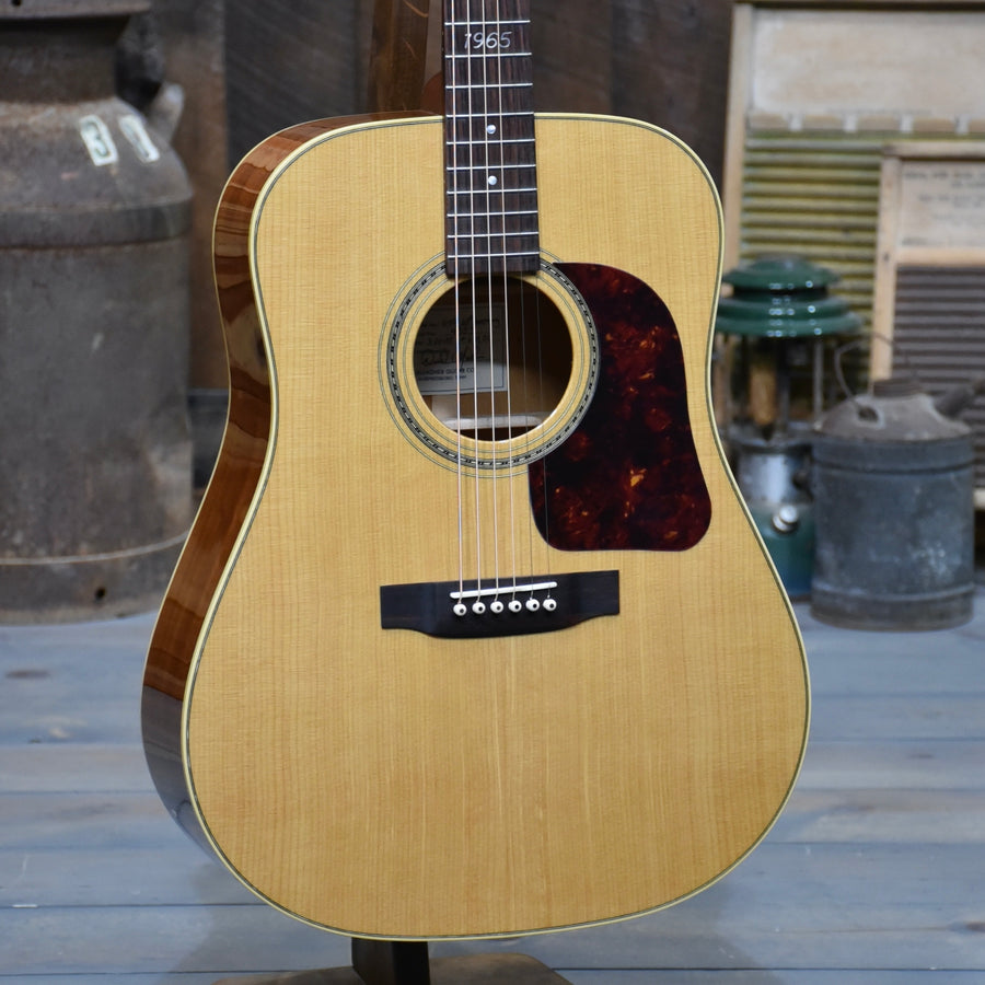 Gallagher Guitar Co. G-50 60th Anniversary Dreadnought Guitar With Case