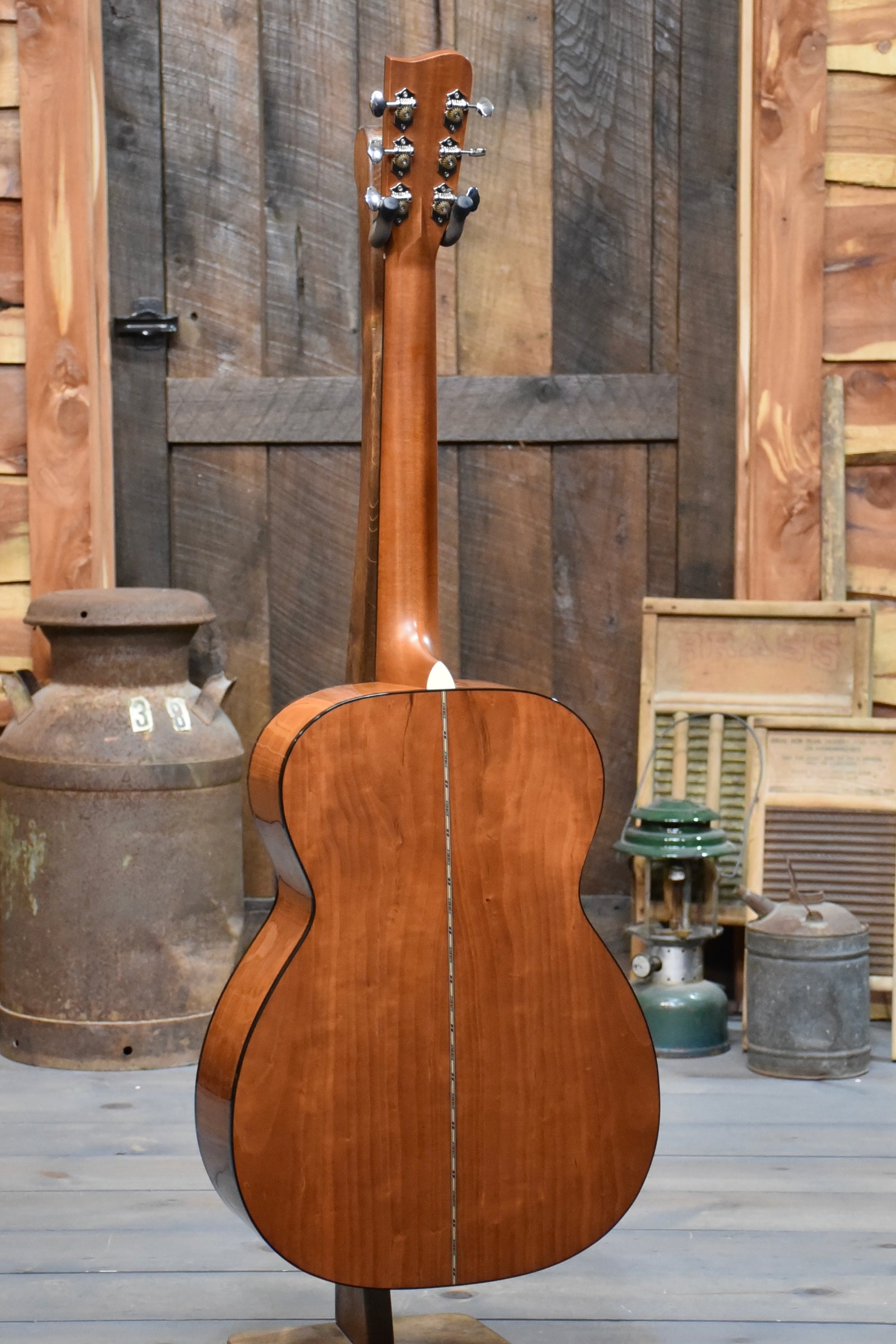 Gallagher Guitar Co. GA-50 Cherry Grand Auditorium Guitar With Case