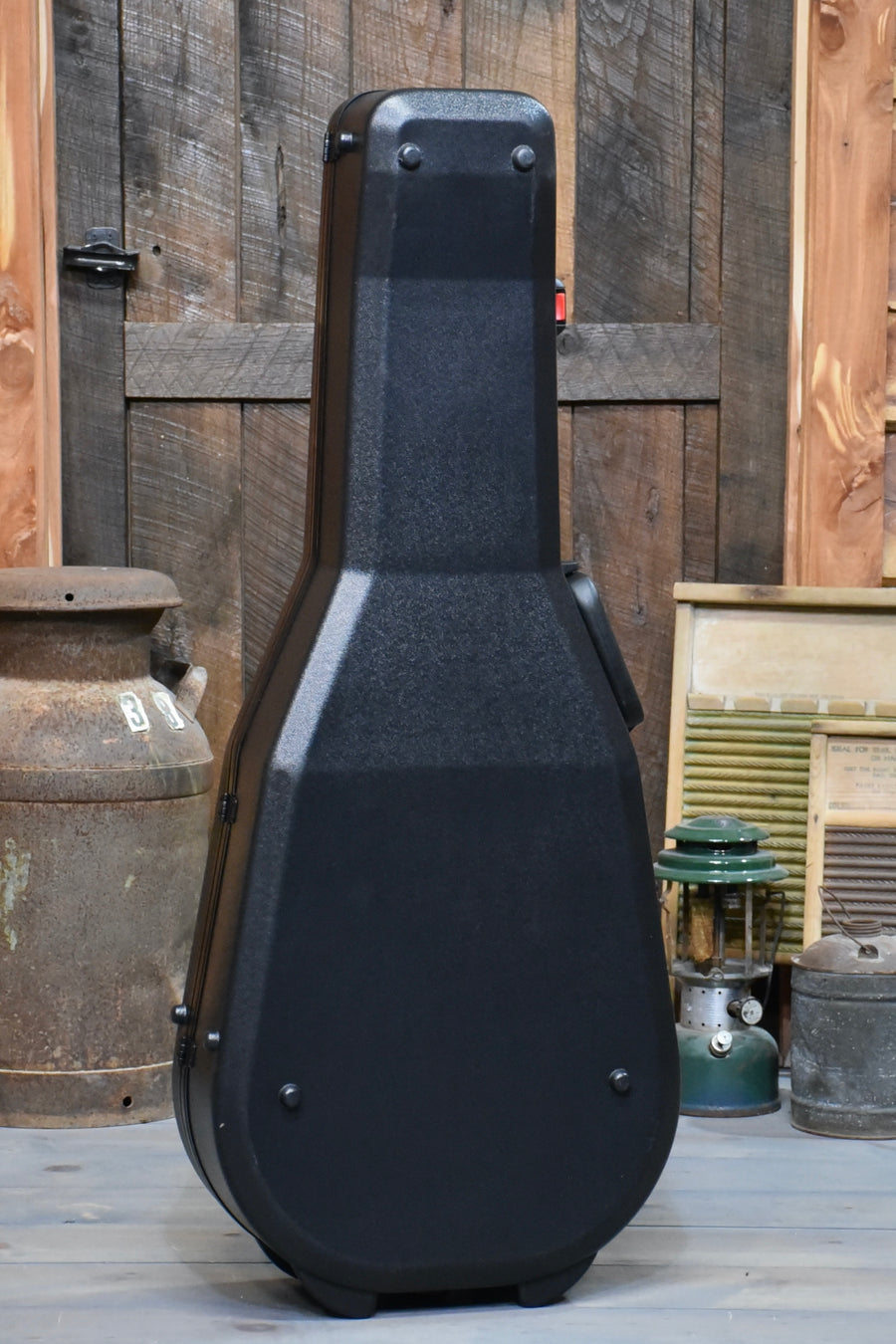 Gator ATA Molded Guitar Case With TSA latches for Acoustic Guitars