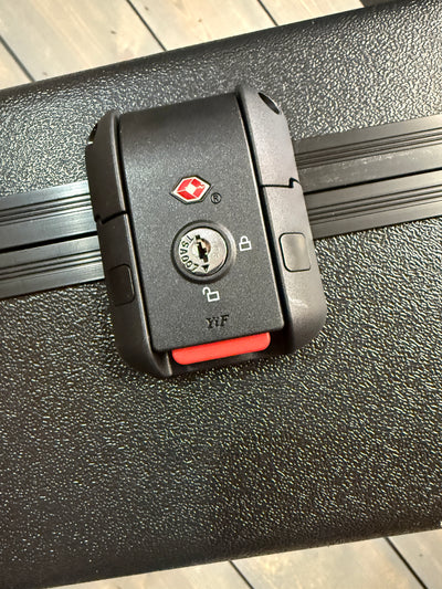 Gator ATA Molded Guitar Case With TSA latches for Acoustic Guitars