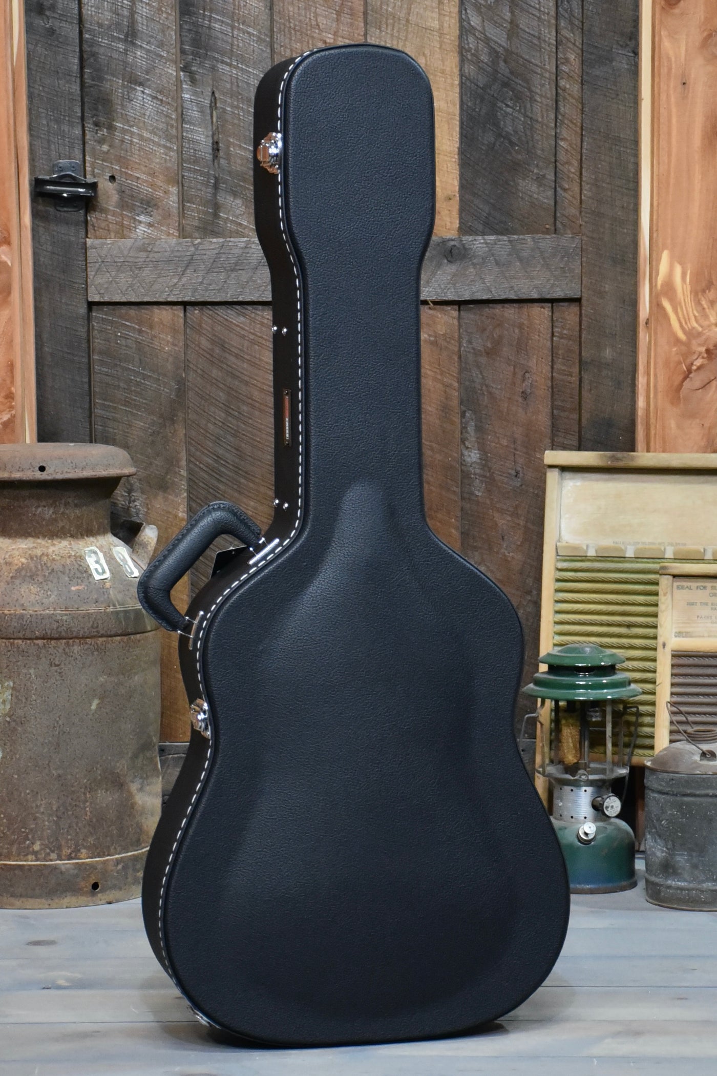 Gator Deluxe Wood Case for Acoustic Dreadnought Guitar