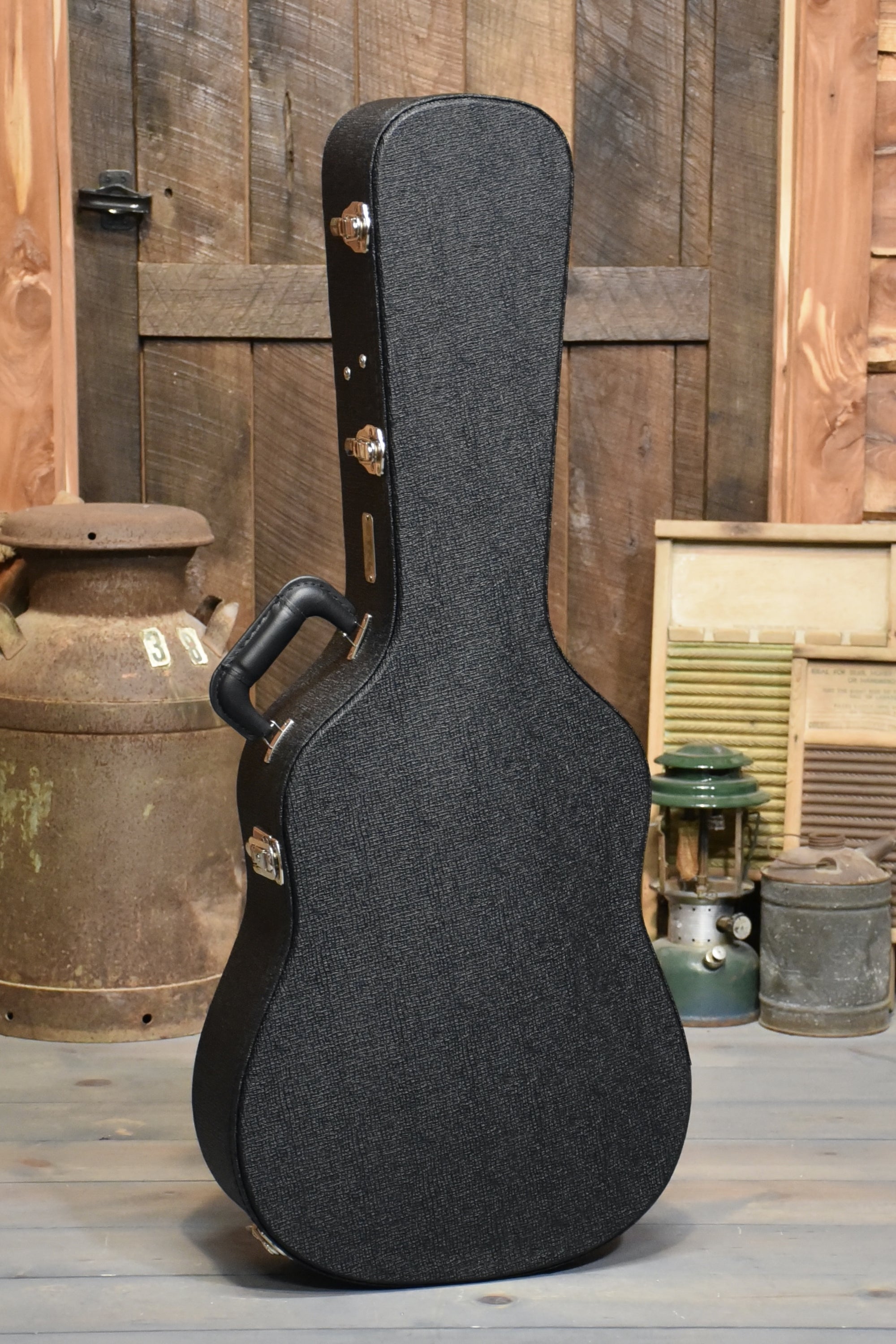 Gallagher Guitar Co. G-70 Dreadnought Guitar With Case