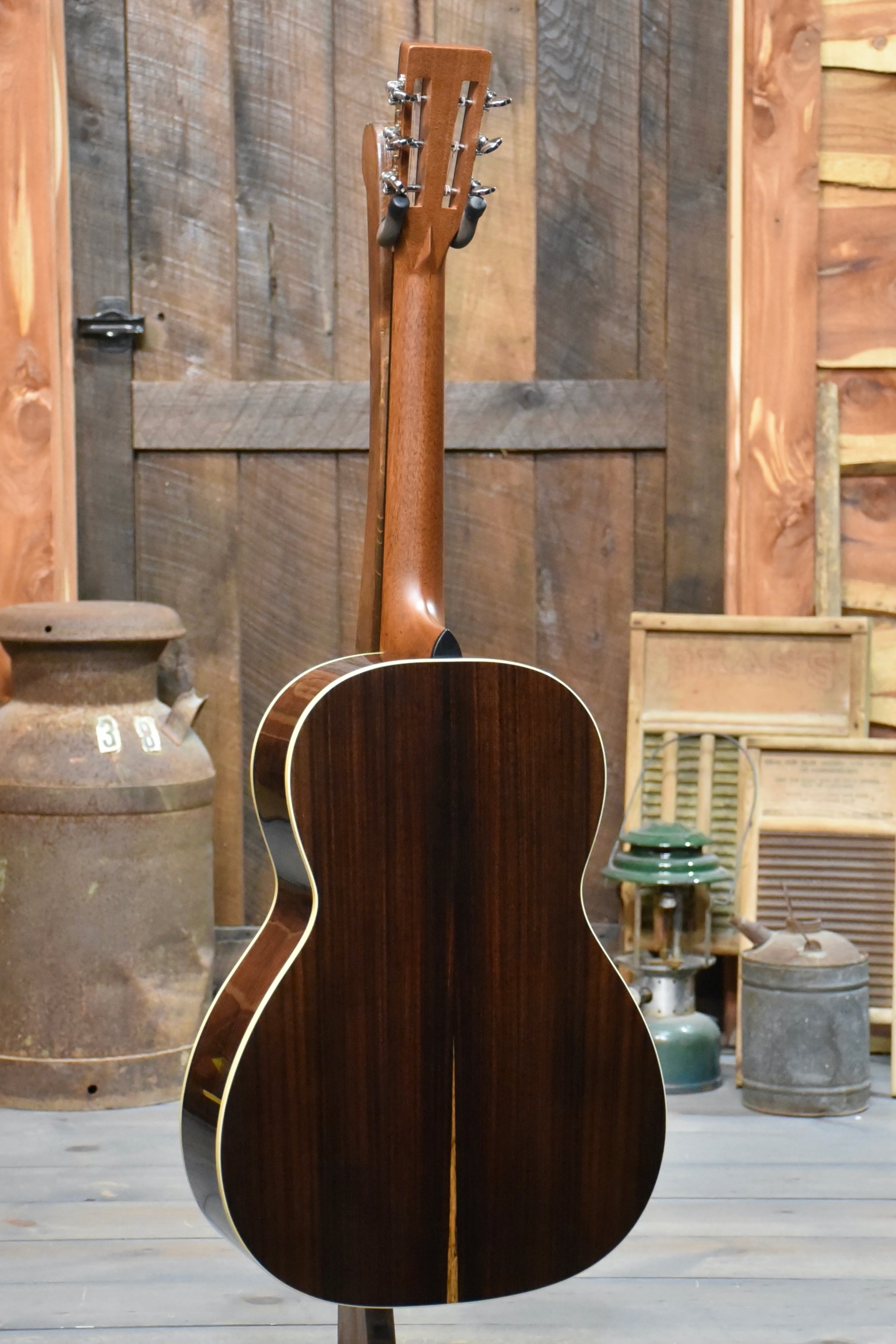 Gallagher Guitar Co. Bluegrass Bell Grand Concert Guitar With Case