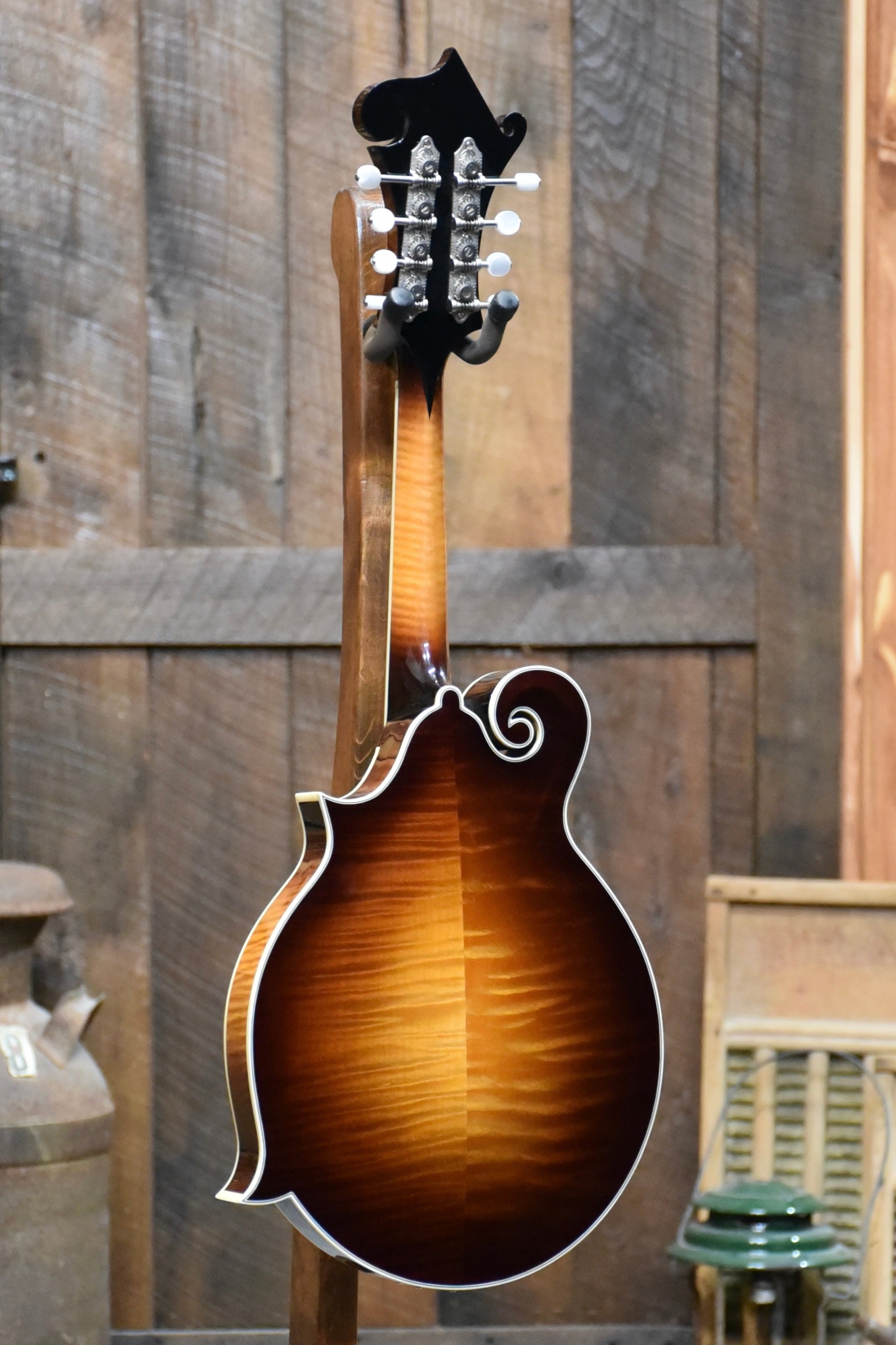 Pre-Owned Gibson F5G Custom Red Spruce Mandolin with Case