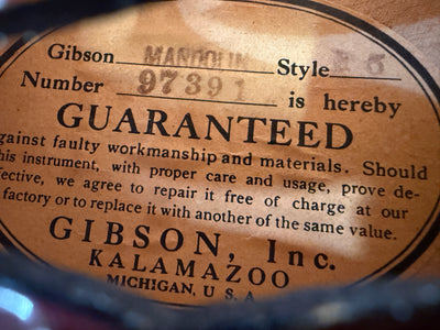 Pre-Owned 1941 F-5 Gibson F-Style Mandolin with Case