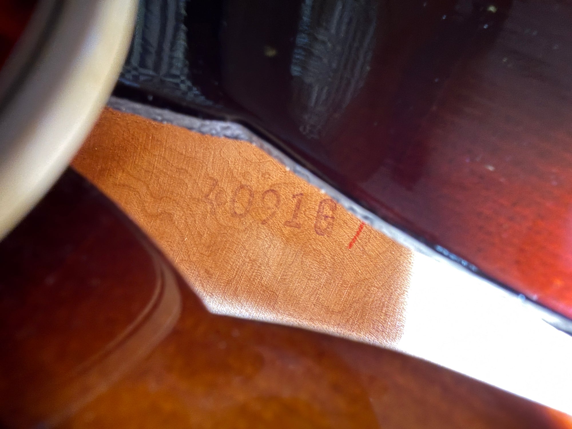 Pre-Owned 1941 F-5 Gibson F-Style Mandolin with Case