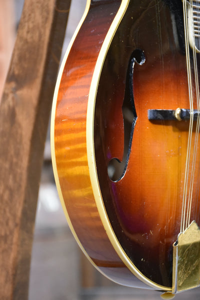 Pre-Owned 1941 F-5 Gibson F-Style Mandolin with Case