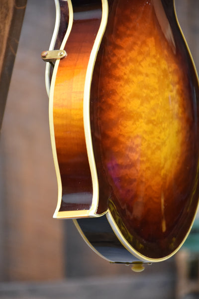 Pre-Owned 1941 F-5 Gibson F-Style Mandolin with Case