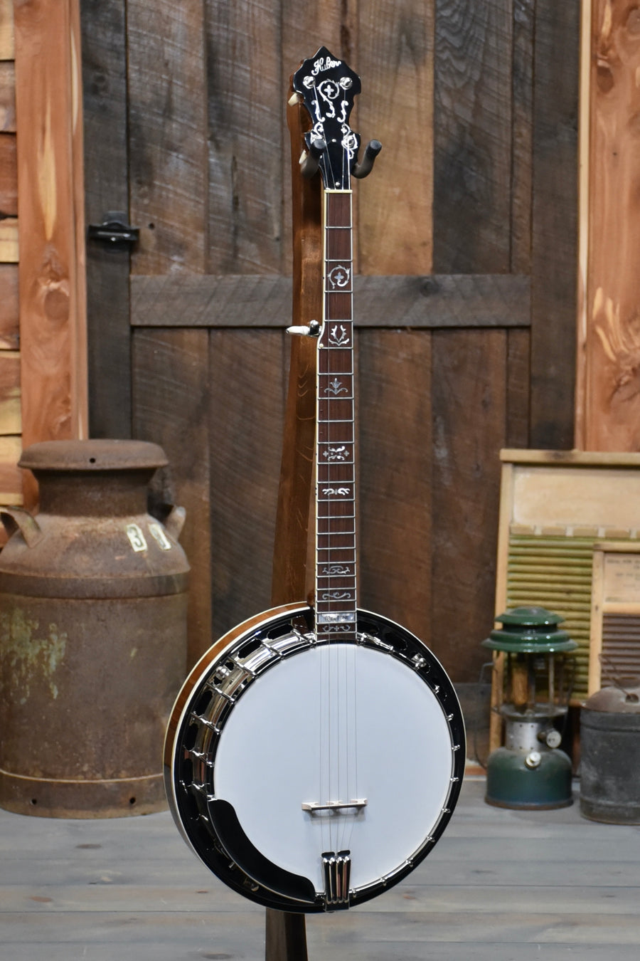 Huber VRB-4 Truetone Bluegrass Banjo With Case