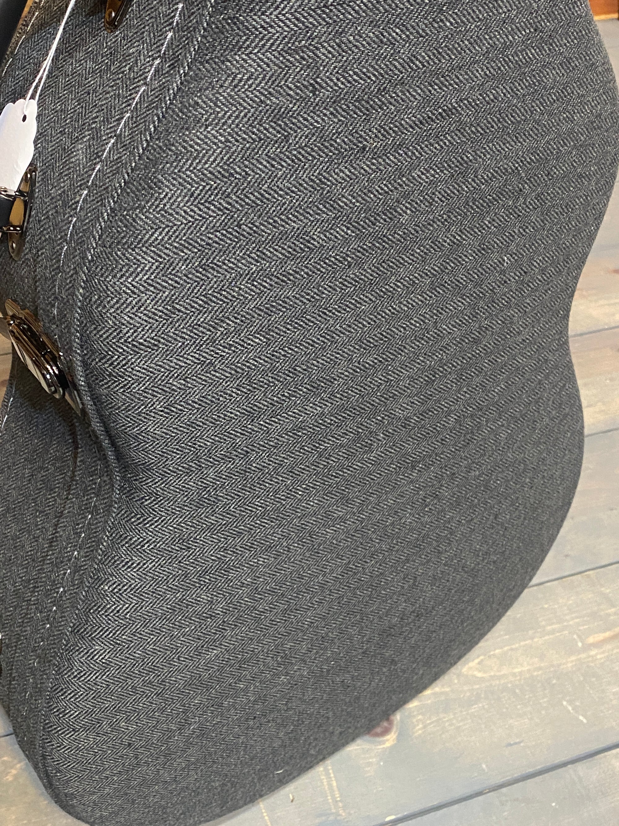 Yamaha FG9 Rosewood Dreadnought Acoustic Guitar With Case