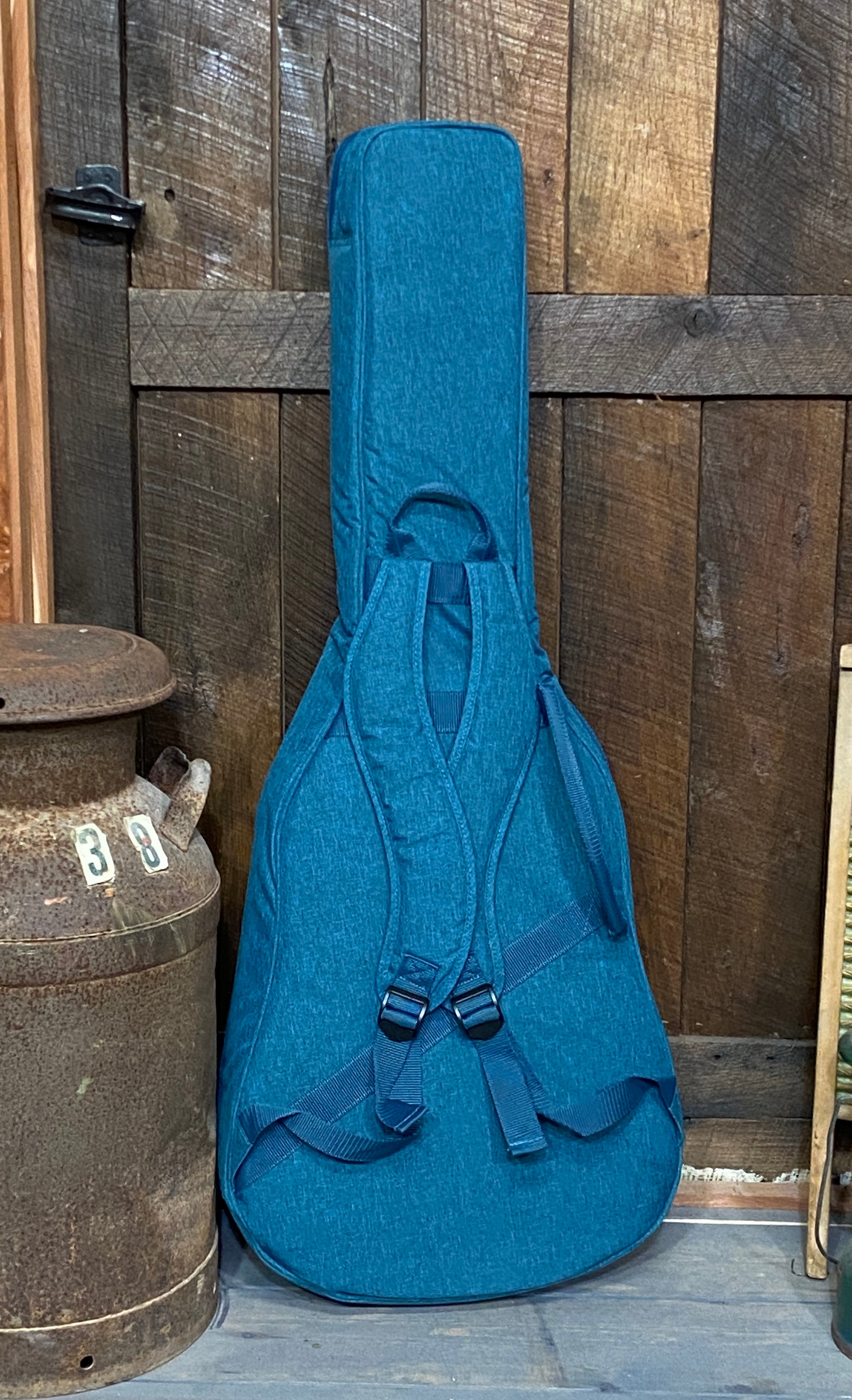 Eastman PCH1-D Sapele Dreadnought Solid Top Acoustic Guitar With Case