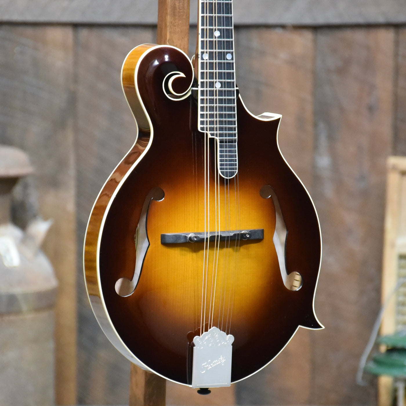 Kentucky 50th Anniversary KM-1050-LTD Limited Master F-Style Mandolin With Case - Vintage Sunburst