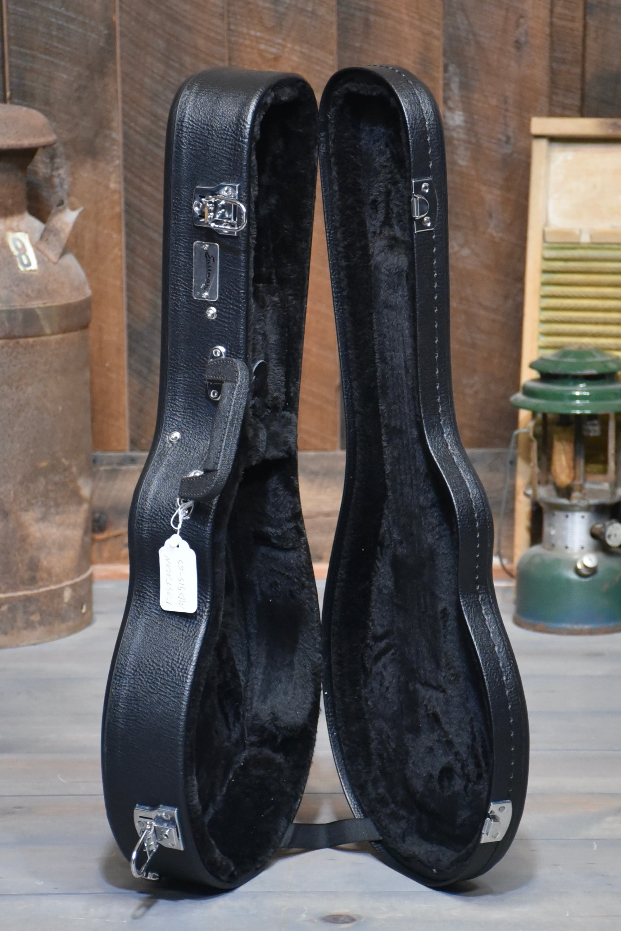 Eastman MD515 Black Limited F-Style Mandolin With Case