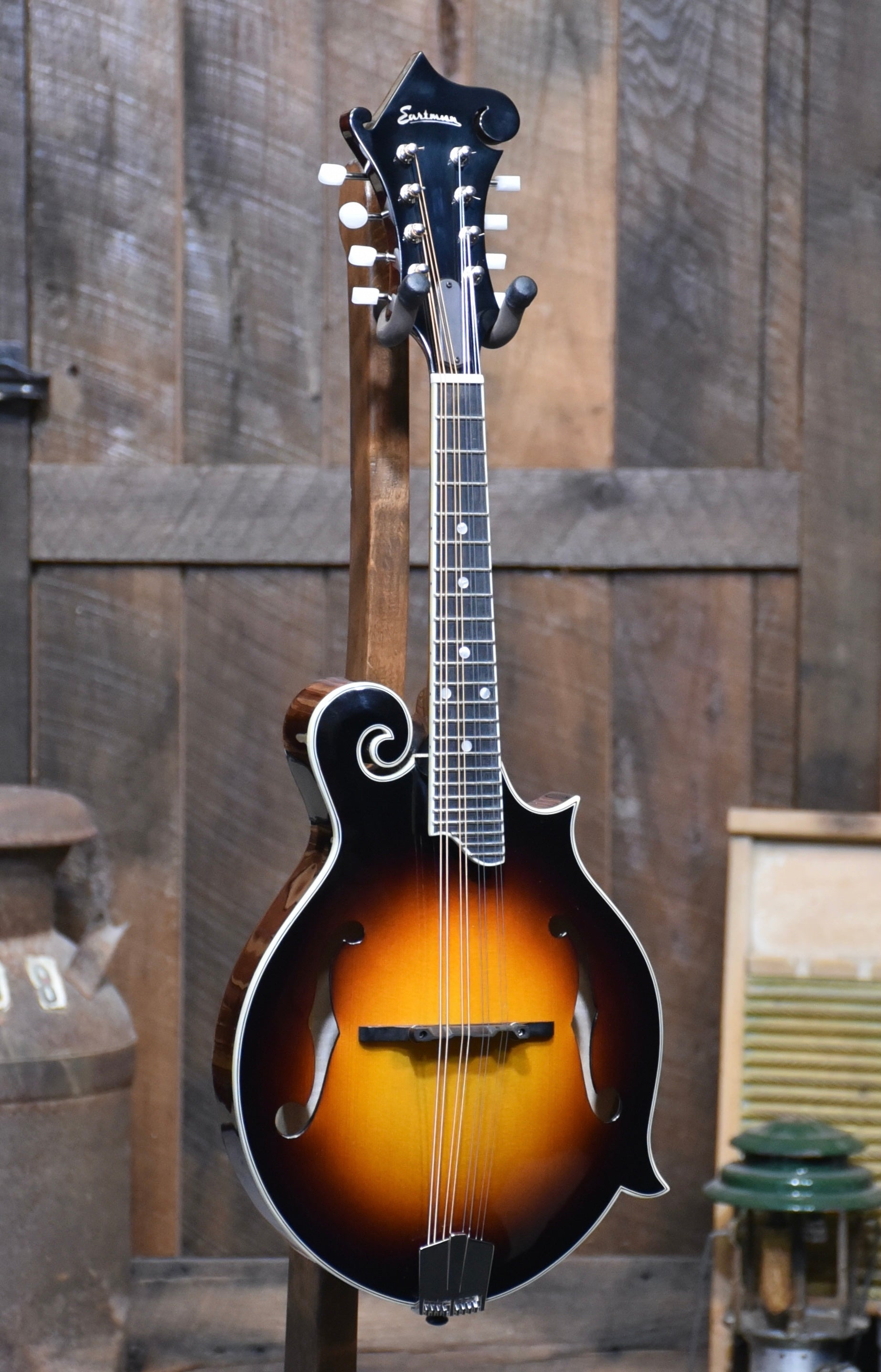 Eastman MD515-CS F-Style Mandolin With Case