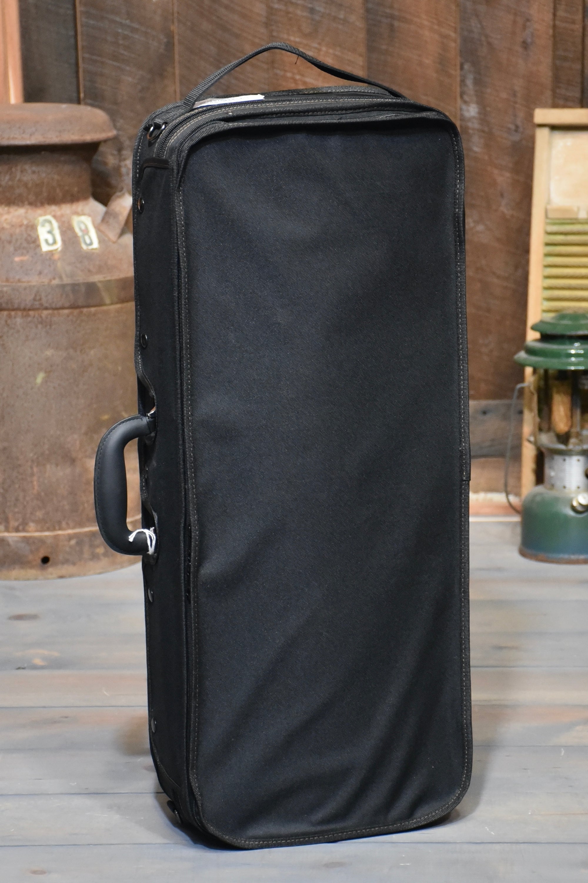 Eastman MD815V Distressed F-Style Mandolin With Case