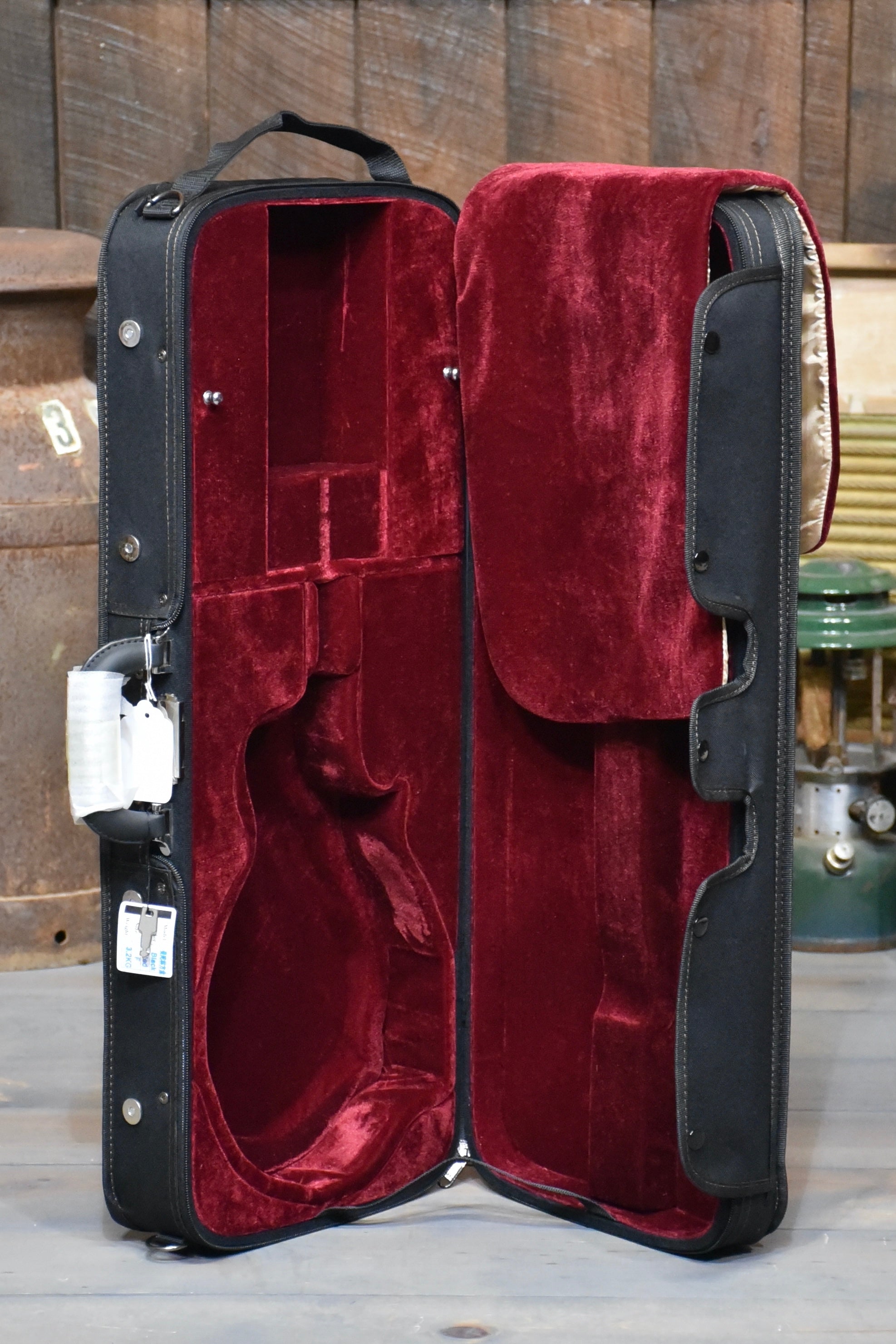 Eastman MD815-V/SB Vintage Sunburst F-Style Mandolin With Case